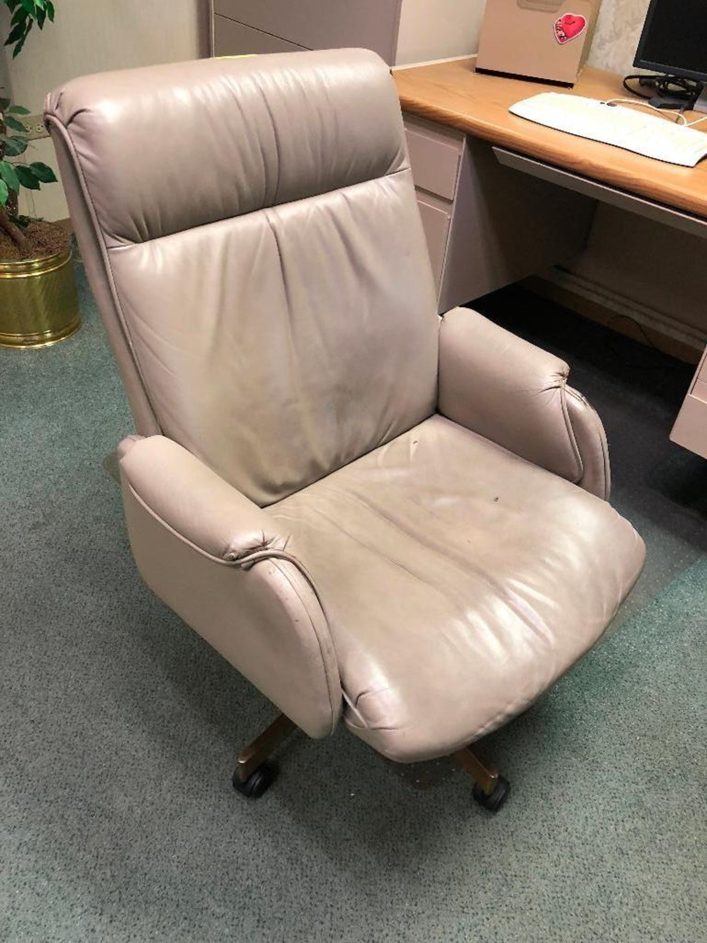 DESCRIPTION: HIGH BACK TAN VINYL OFFICE CHAIR LOCATION: OFFICE QTY: 1 - Image 2 of 2
