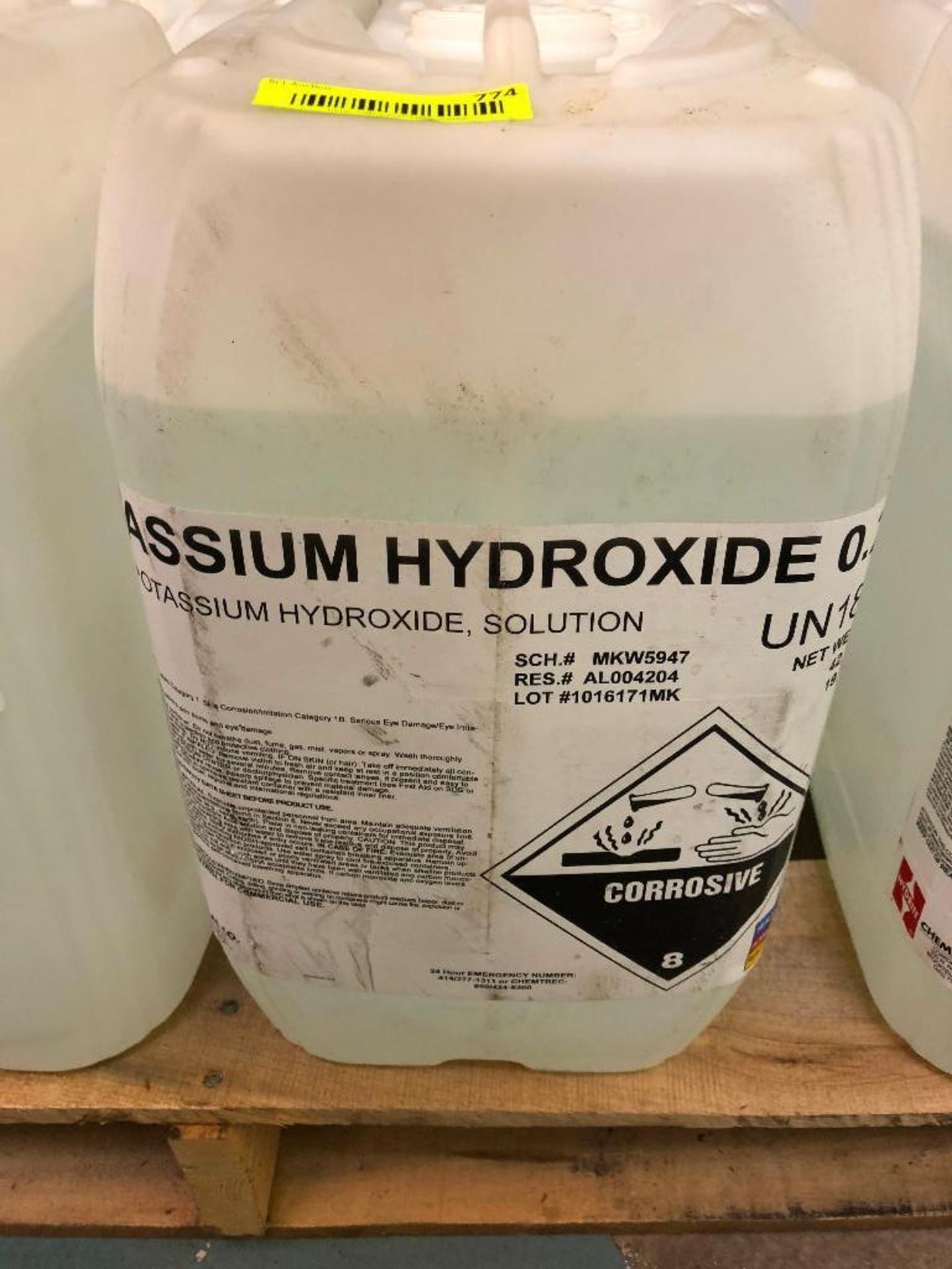 DESCRIPTION: (12) CONTAINERS OF POTASSIUM HYDROXIDE SOLUTION SIZE: 5 GALLON LOCATION: BACK BAY THIS