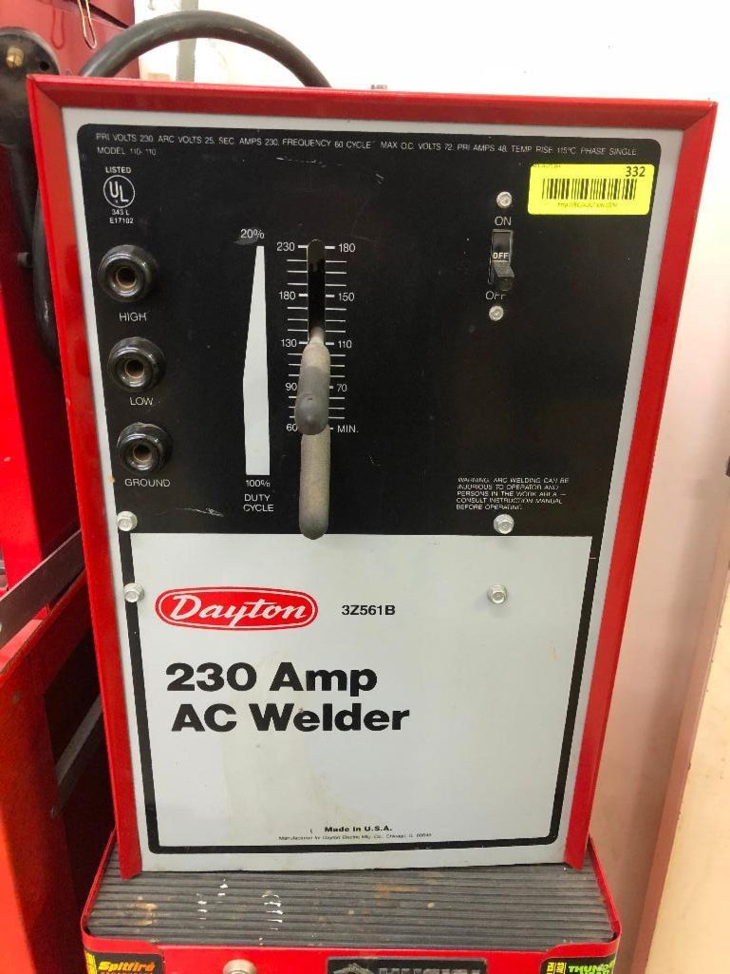 DESCRIPTION: DAYTON 230 AMP AC WELDER BRAND / MODEL: DAYTON 3Z561B ADDITIONAL INFORMATION: STAND IS