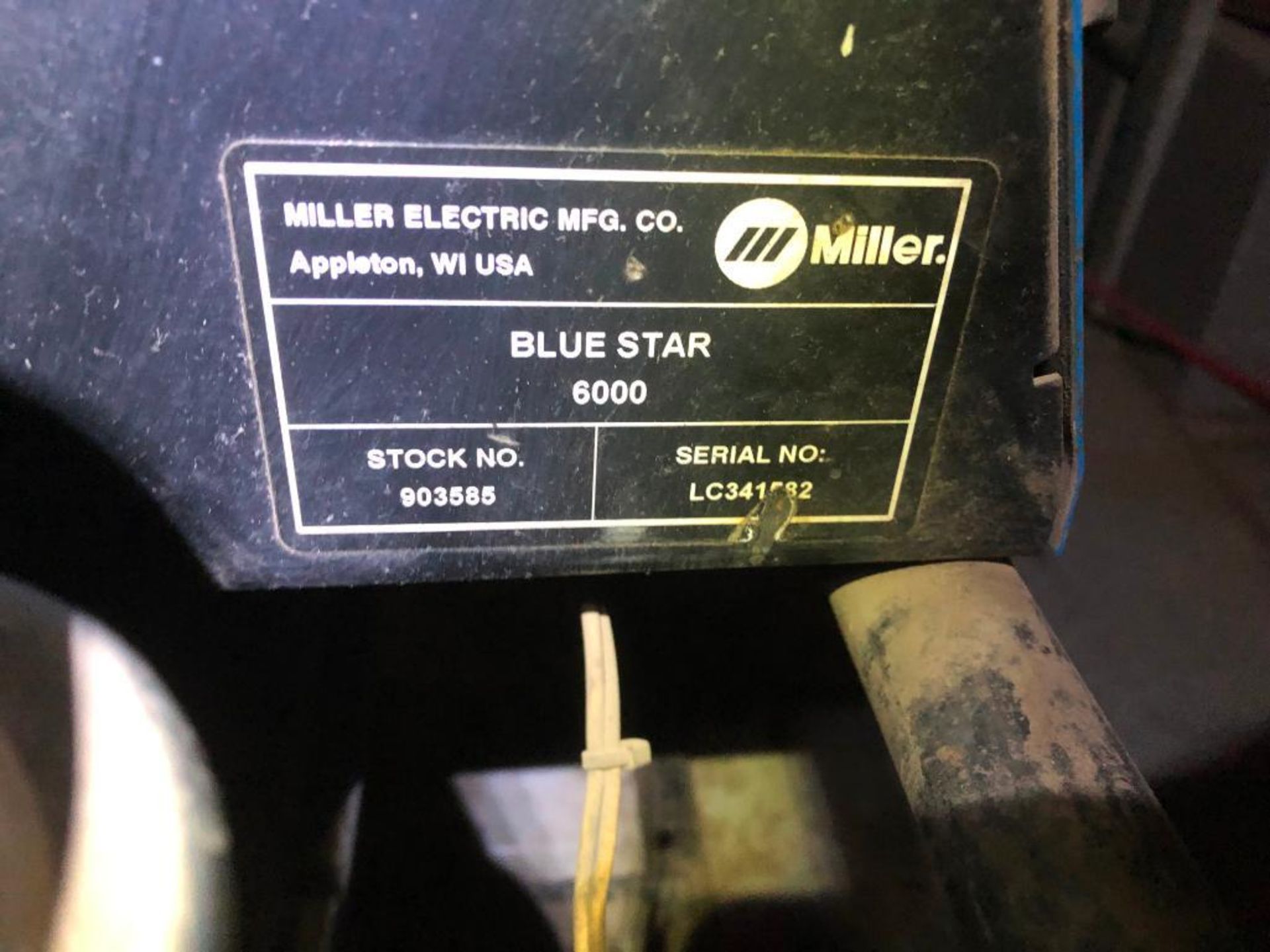 DESCRIPTION WELDER/GENERATOR BRAND/MODEL MILLER BLUE STAR 6000 ADDITIONAL INFO 507 HOURS QUANTITY: X - Image 3 of 5