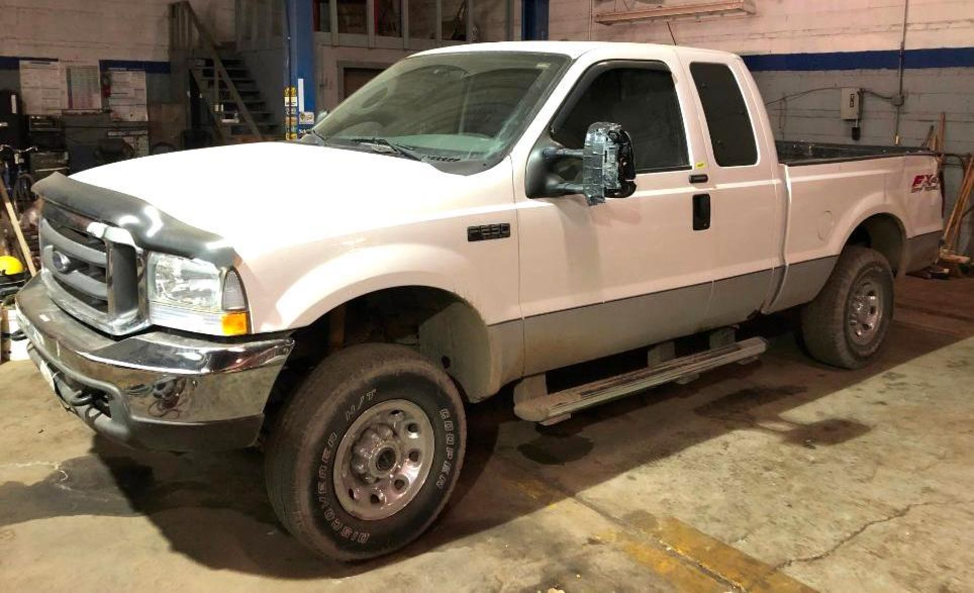 2004 Ford F-250 Pickup Truck, VIN # 1FTNX21L54EA71905 Mileage: - Body Type: 4 Door Cab; Drive Line: