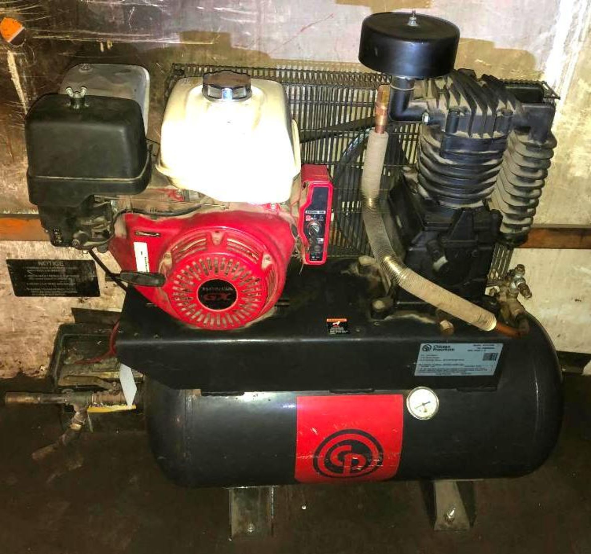 DESCRIPTION 30 GALLON GAS AIR COMPRESSOR BRAND/MODEL CHICAGO PNEUMATIC RCP1330G QUANTITY: X BID 1