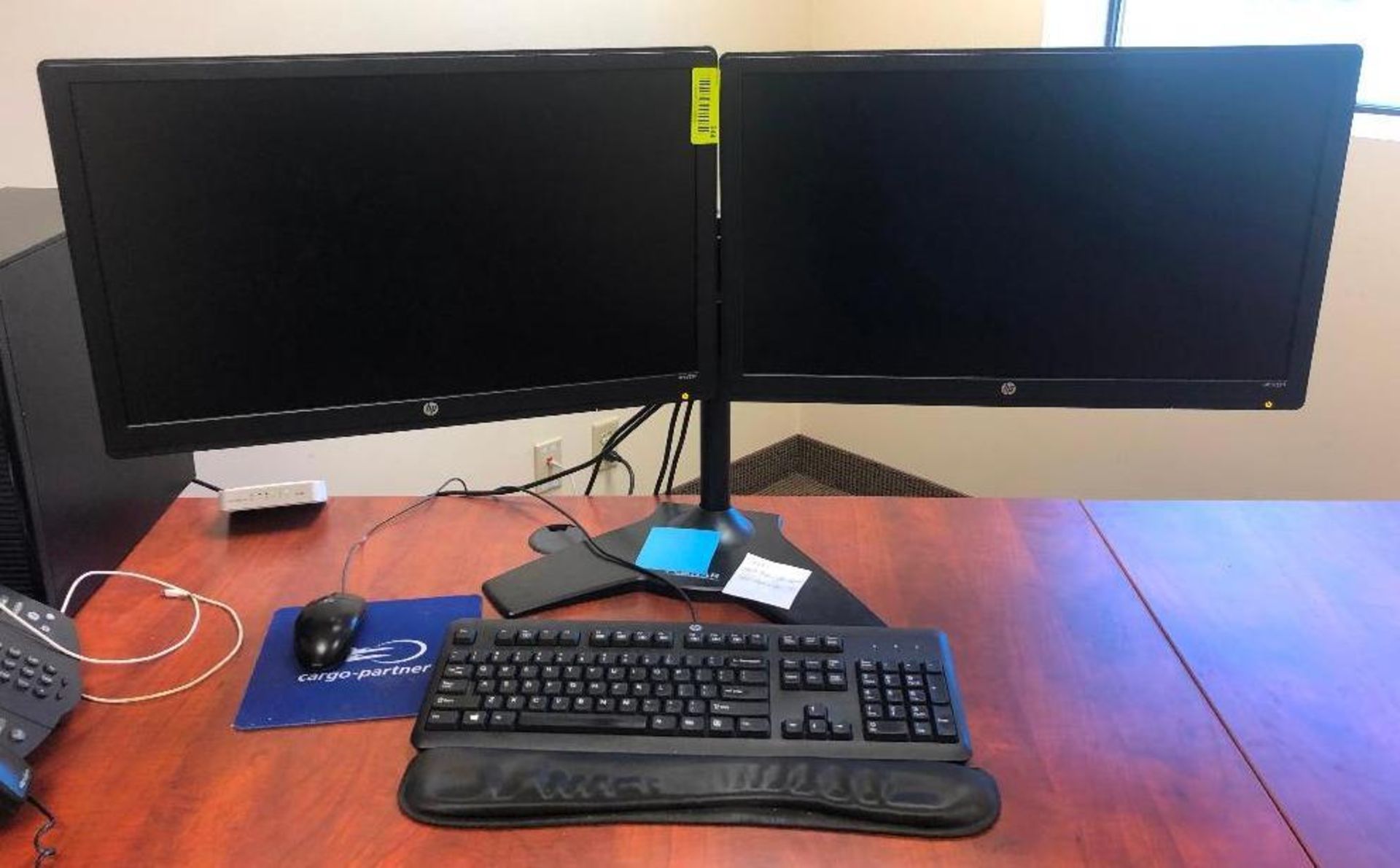 DESCRIPTION: HP PRODESK 405 BUSINESS PC WITH DUAL MOUNTED HP MONITOR SET UP ADDITIONAL INFORMATION: