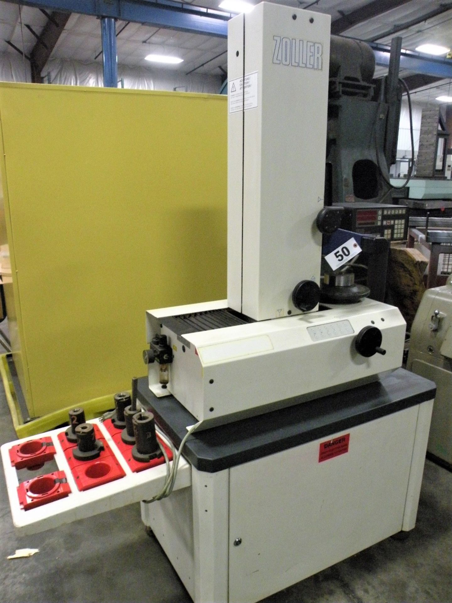 Zoller Tool Presetter, Type V425, With DRO (Hopkinsville) - Image 2 of 3