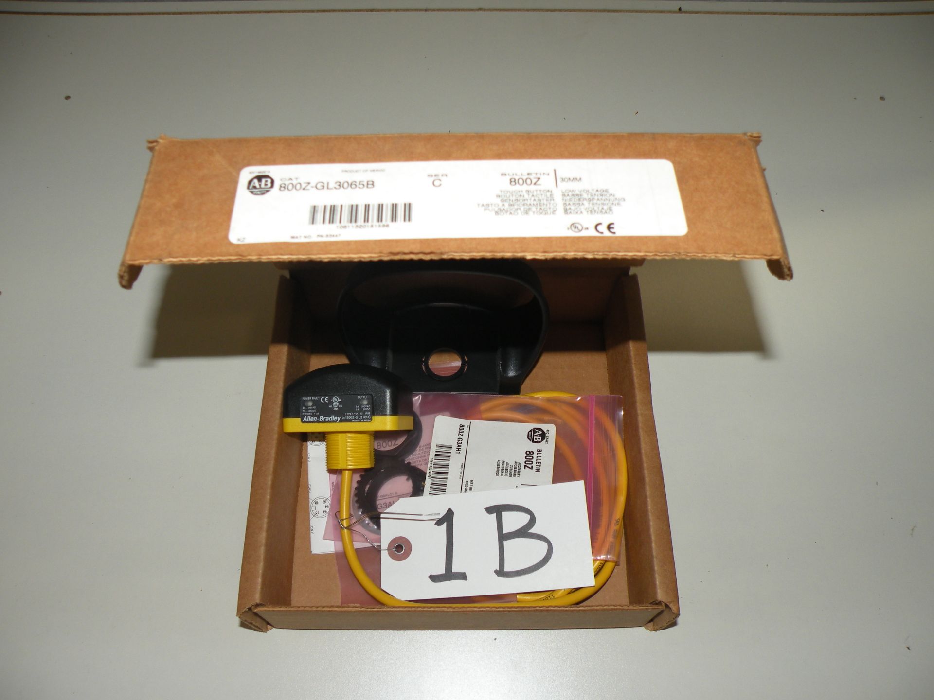 Allen-Bradley Touch Button Bulletin 800Z, New In Box (S Fulton, TN) - Image 2 of 3