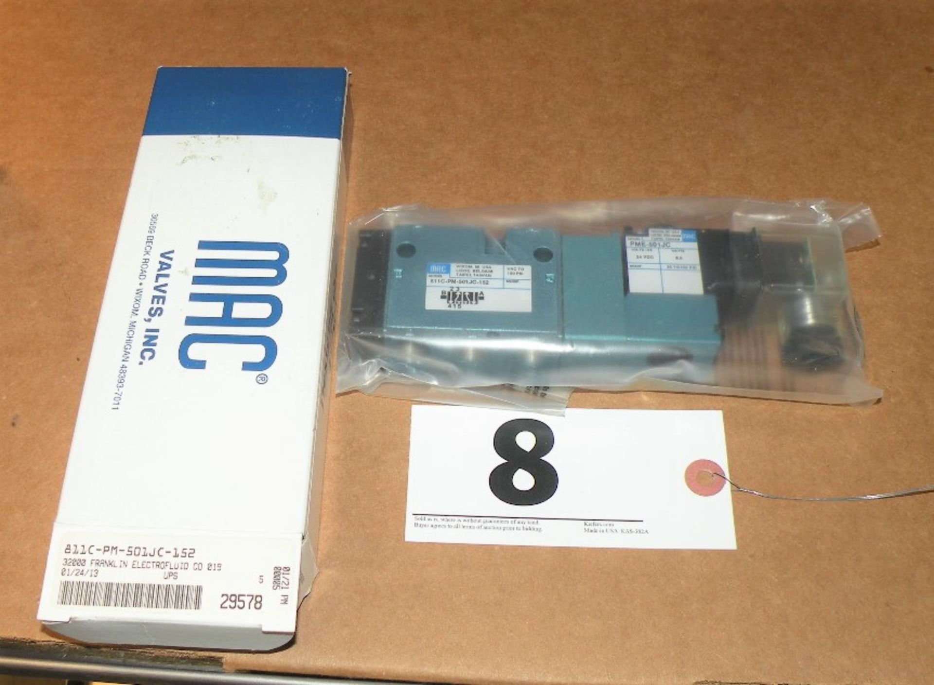 MAC Air Valve Model 811C-PM-501JC-152, 24VDC, New in Box