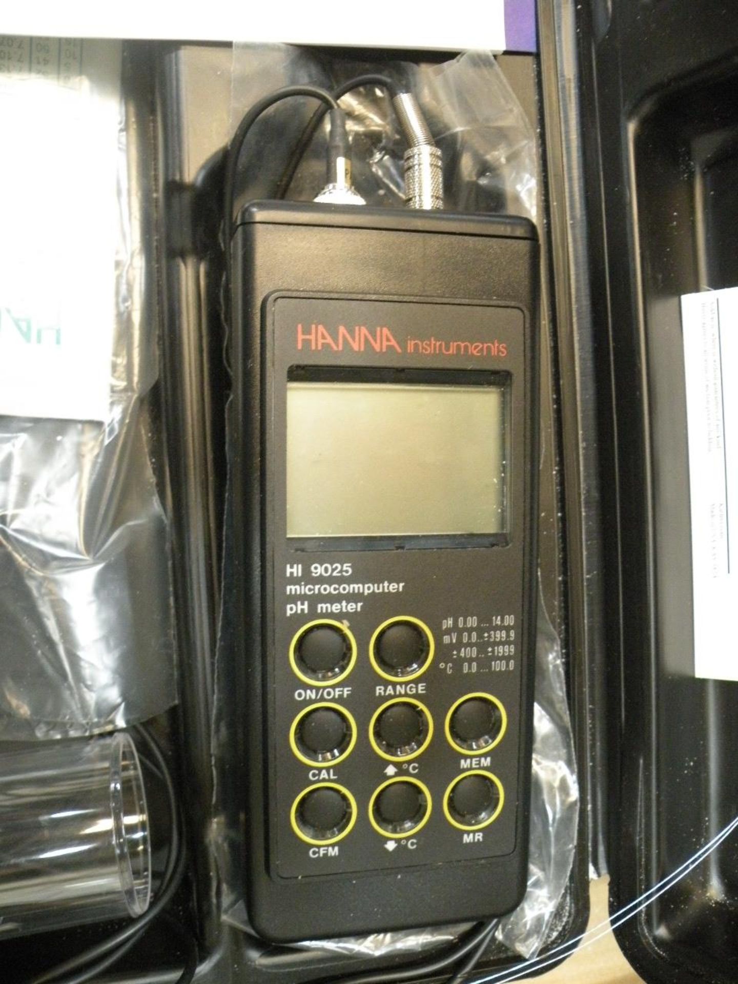 Hanna Instruments H19025 Microcomputer PH Meter (S Fulton, TN) - Image 3 of 6