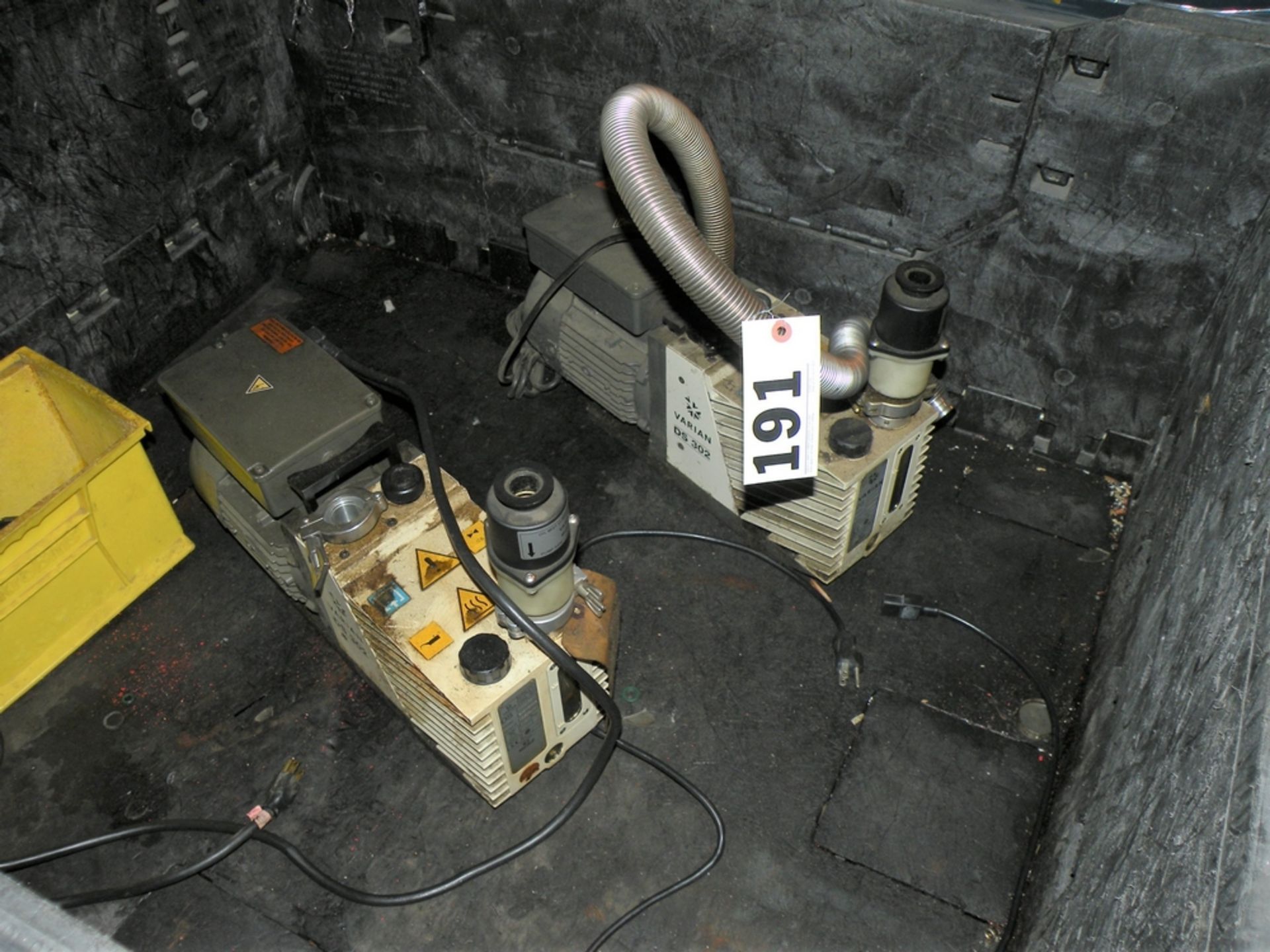 (2) Varian DS302 Vacuum Pump, 110 Volt (S Fulton, TN)