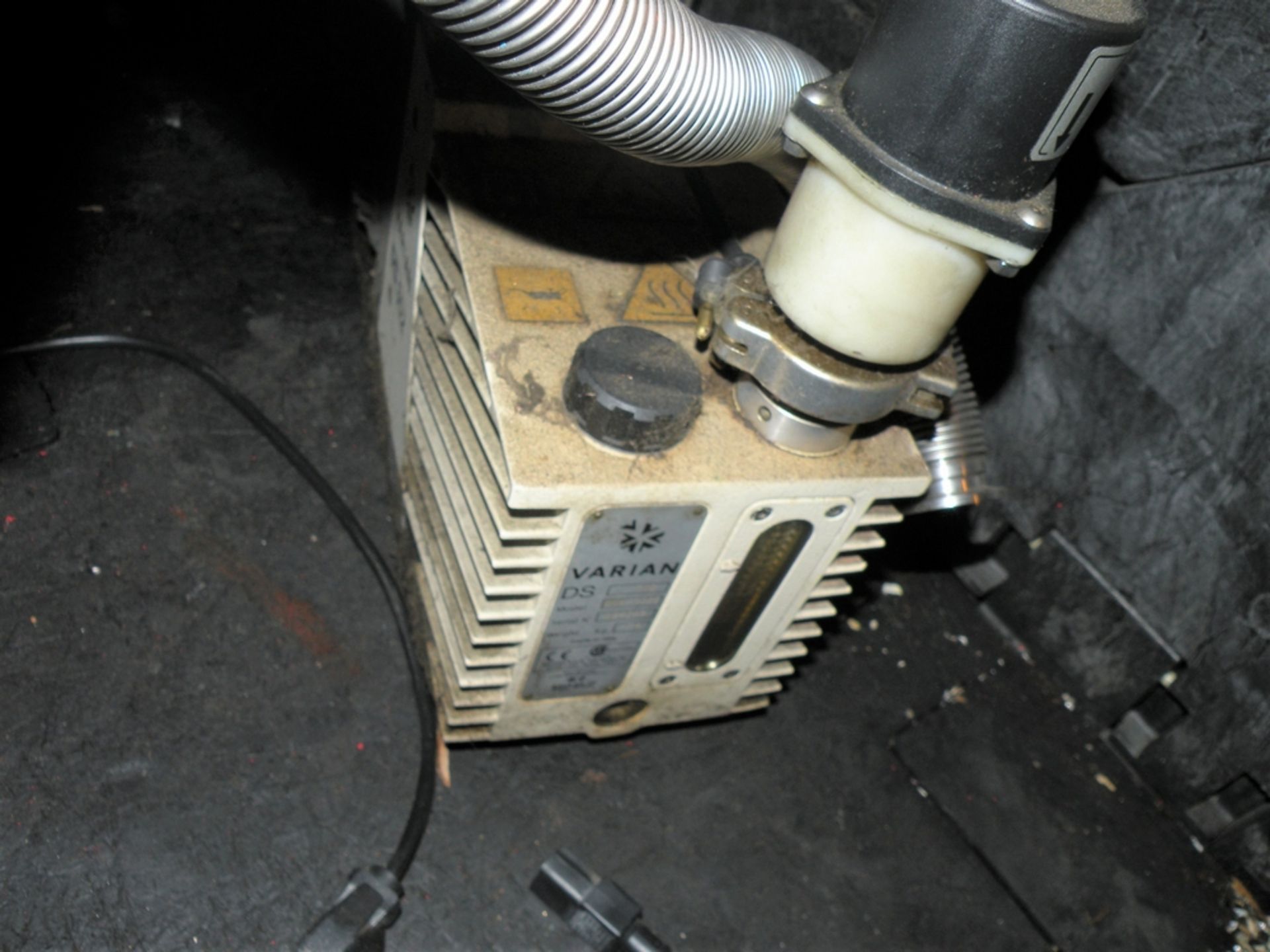 (2) Varian DS302 Vacuum Pump, 110 Volt (S Fulton, TN) - Image 2 of 3