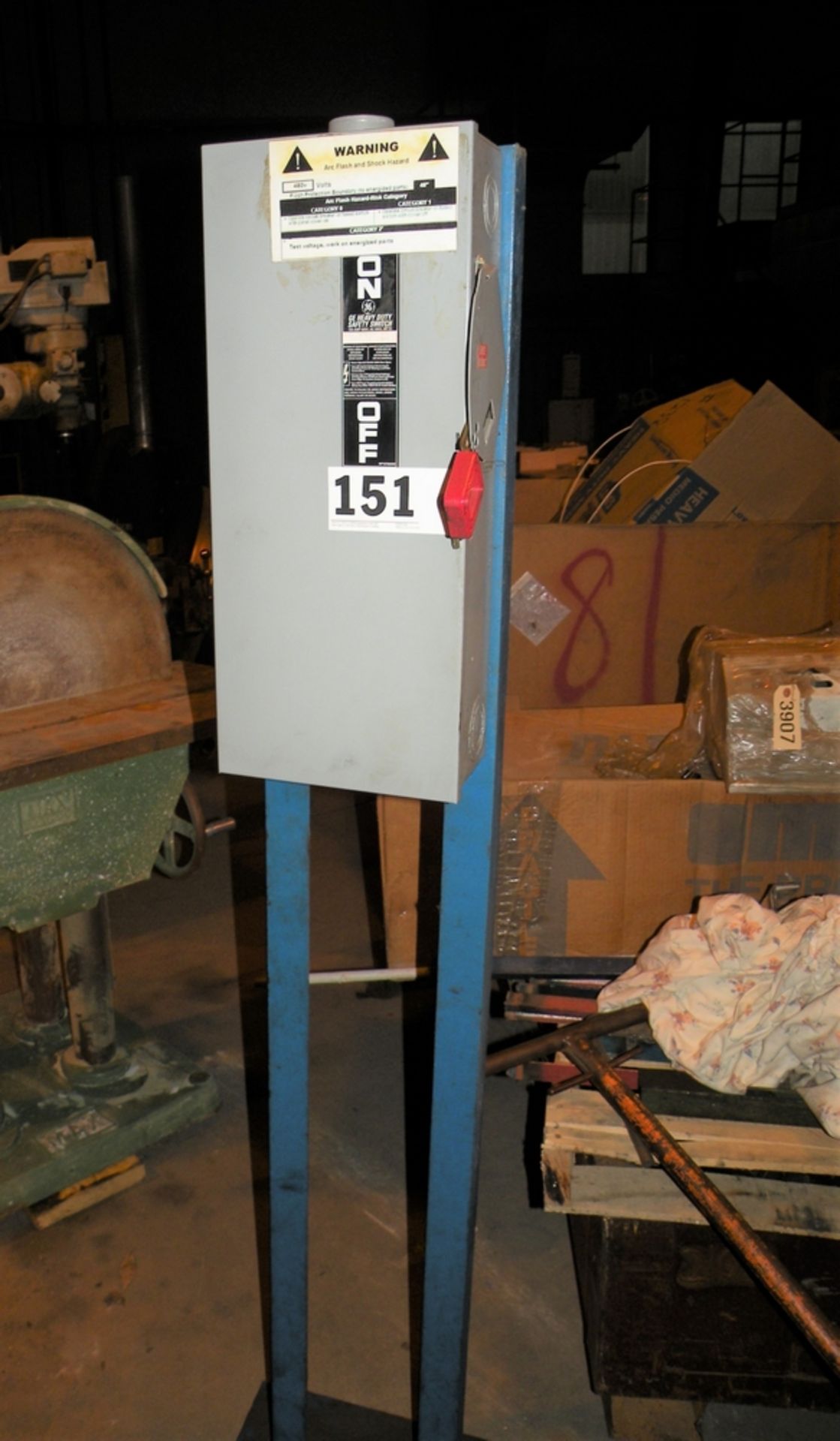 GE 100 Amp Fusible Disconnect on Metal Stand (S Fulton, TN)