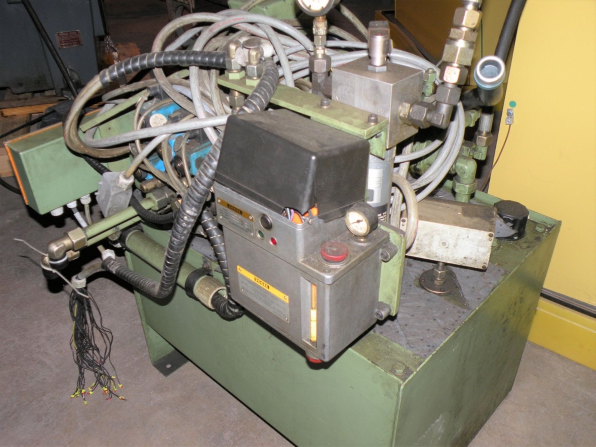 HMP Swager Type R4-4-23H, #5123 1396, w/Hydraulic Unit, Sound Enclosure, Elec Panel (S Fulton, TN) - Image 4 of 8