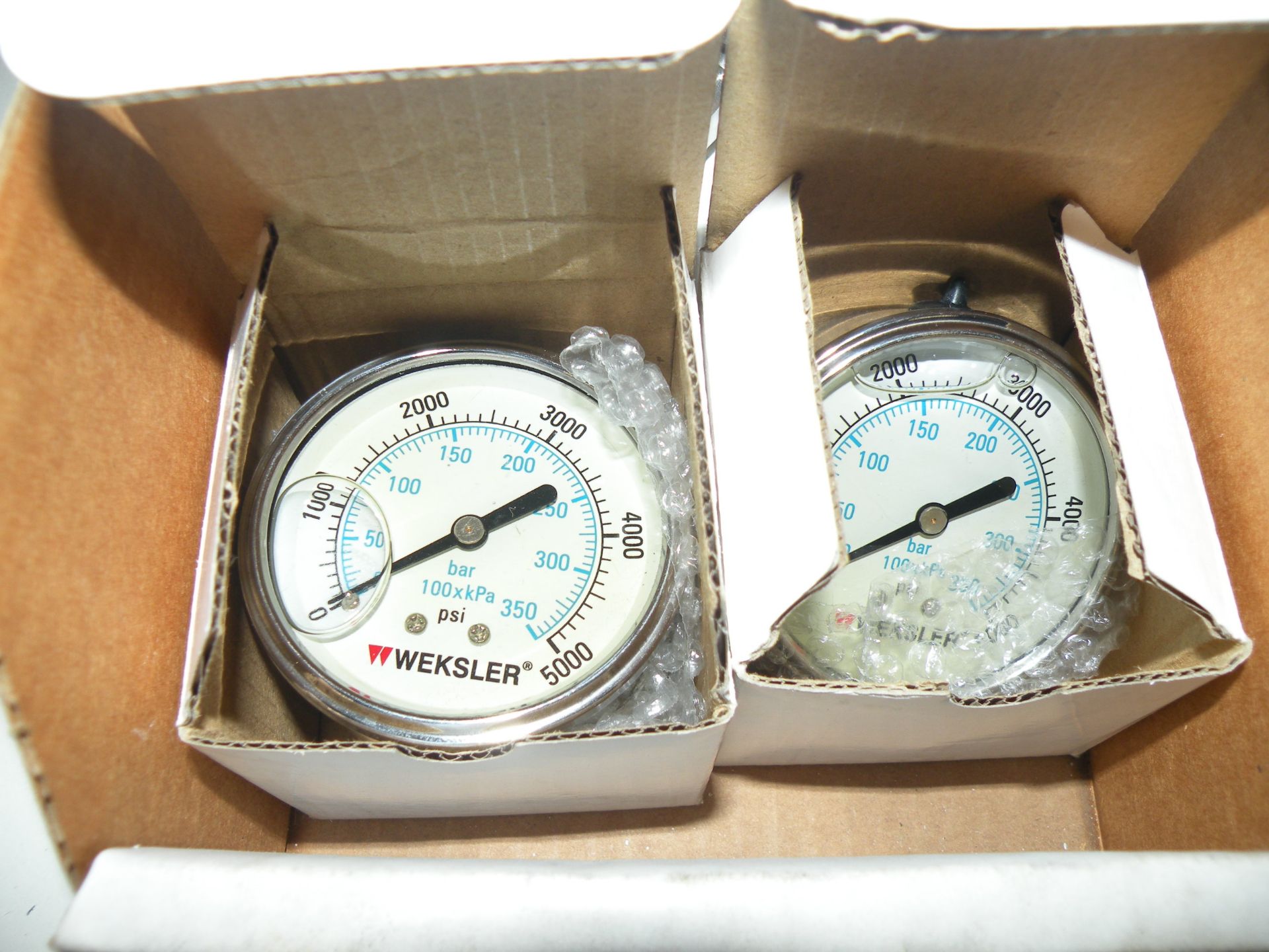 (6 total Pressure Gauges) - Weksler Pressure Gauge, Ashcroft Gauge (1) Ashcroft Gauge (1) NoShok - Image 2 of 4