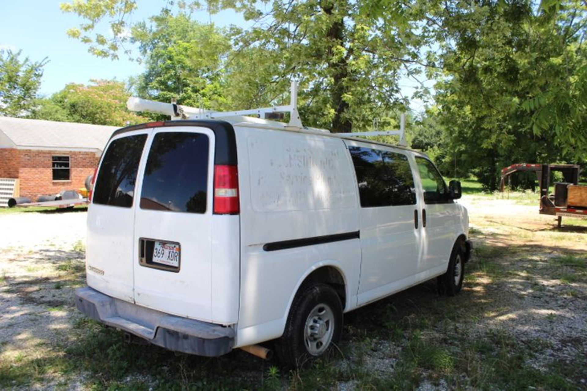 2007 Chevy 3/4 ton, service van, automatic, W/ rack, miles unknown - Image 3 of 4