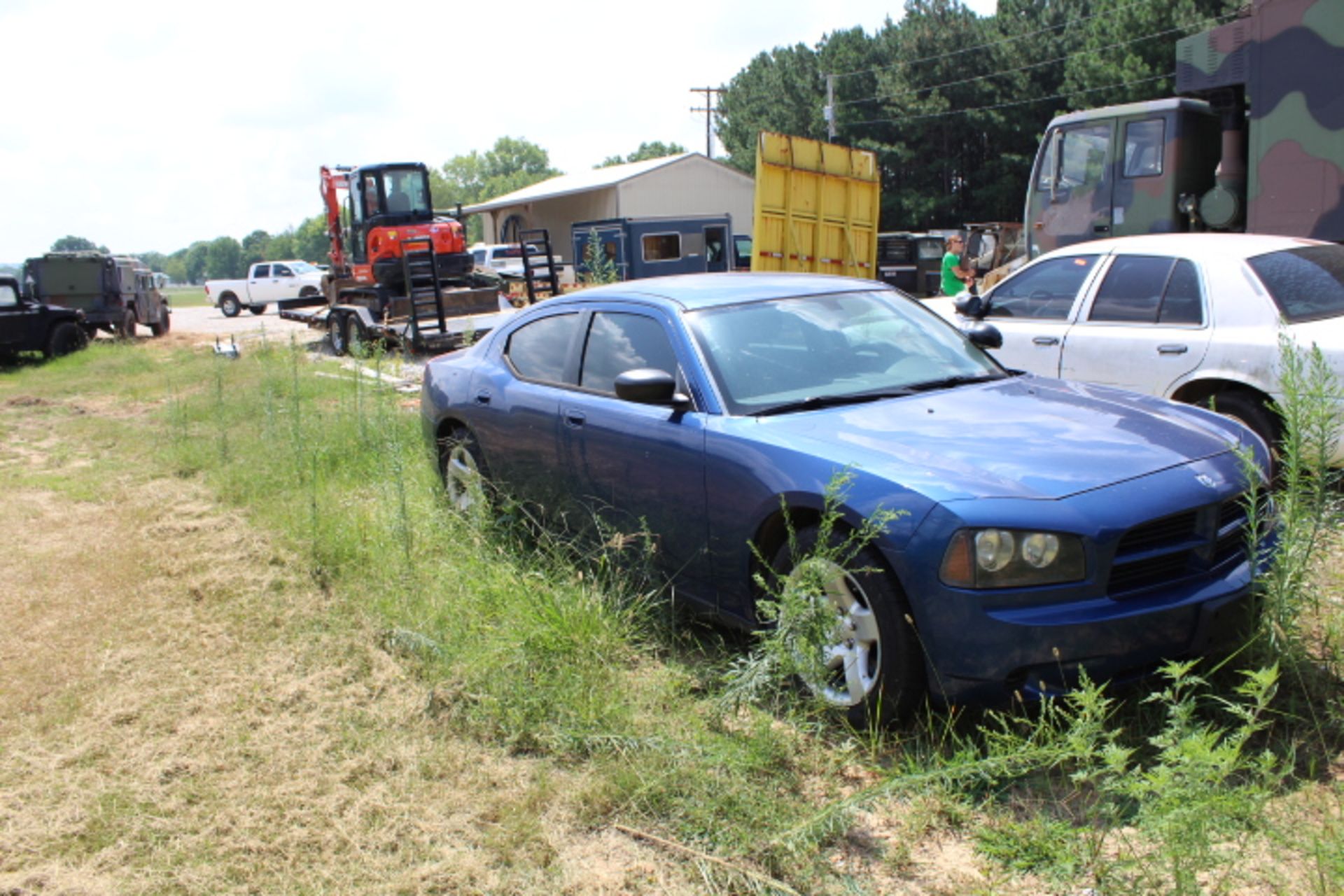 2009 DODGE CHARGER, HAS A FEW ISSUES, 95,075 MILES. - Image 4 of 4