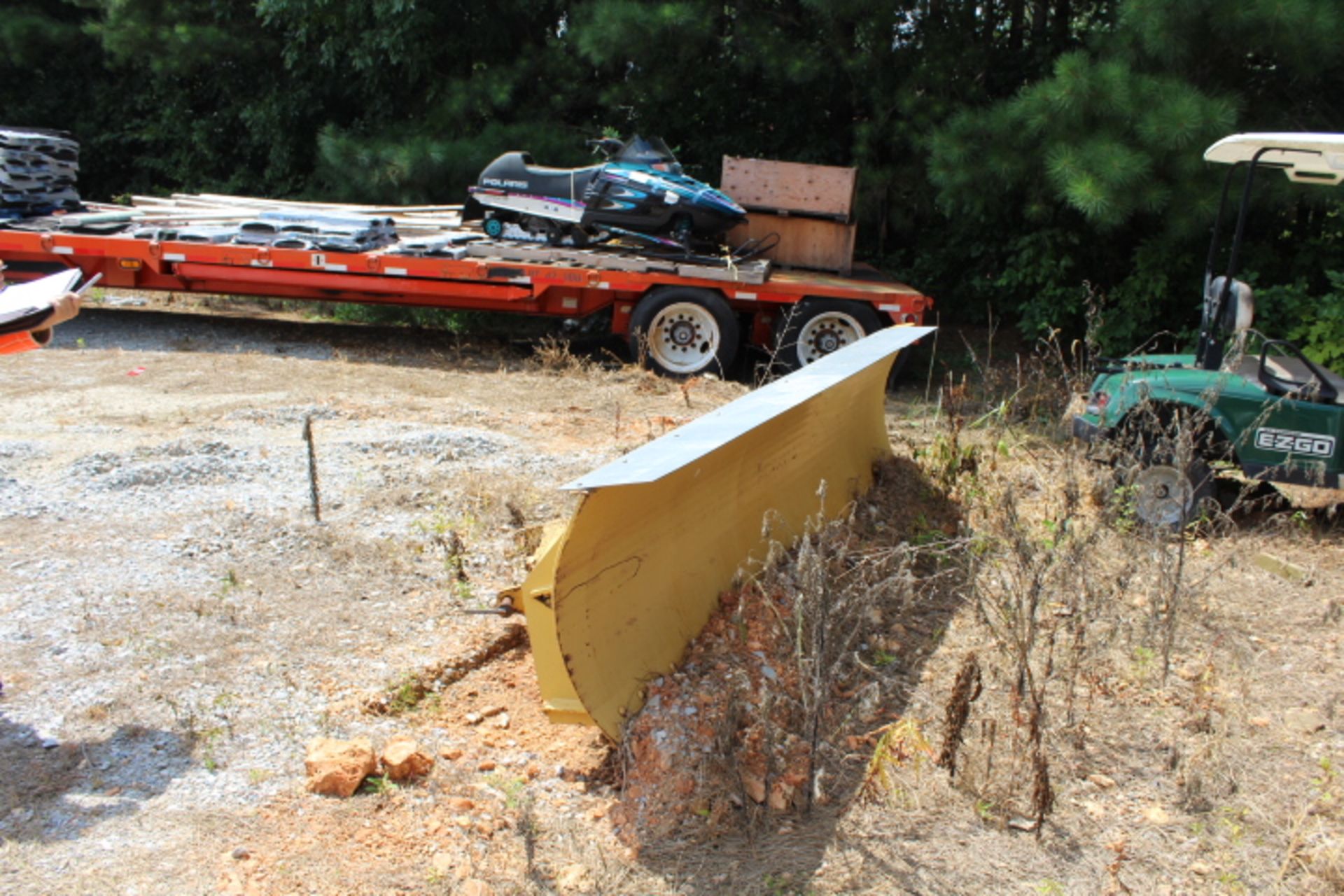 BAKER 8' SNOW BLOW ATTACHMENT WITH PUMP.