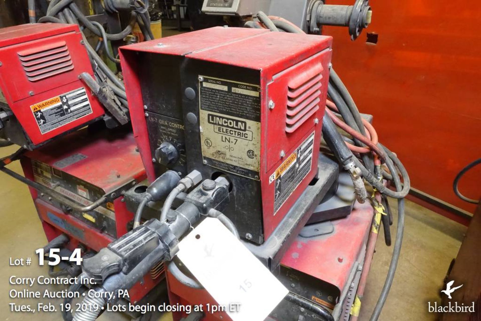 Lincoln CV-300 300 amp MIG welder (code - Image 4 of 5