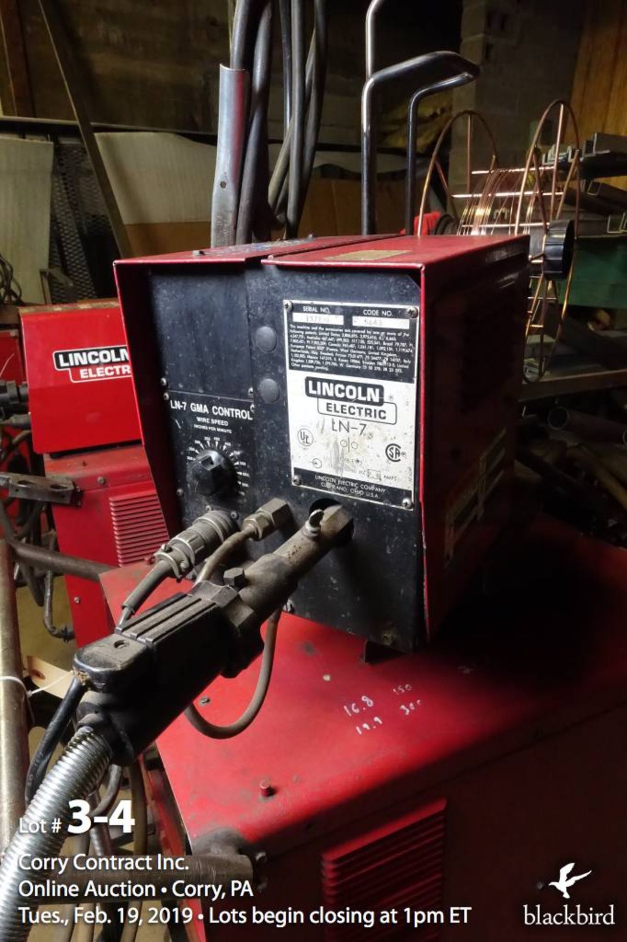 Lincoln MIG welder CV-300 with LN-7 wire - Image 4 of 5