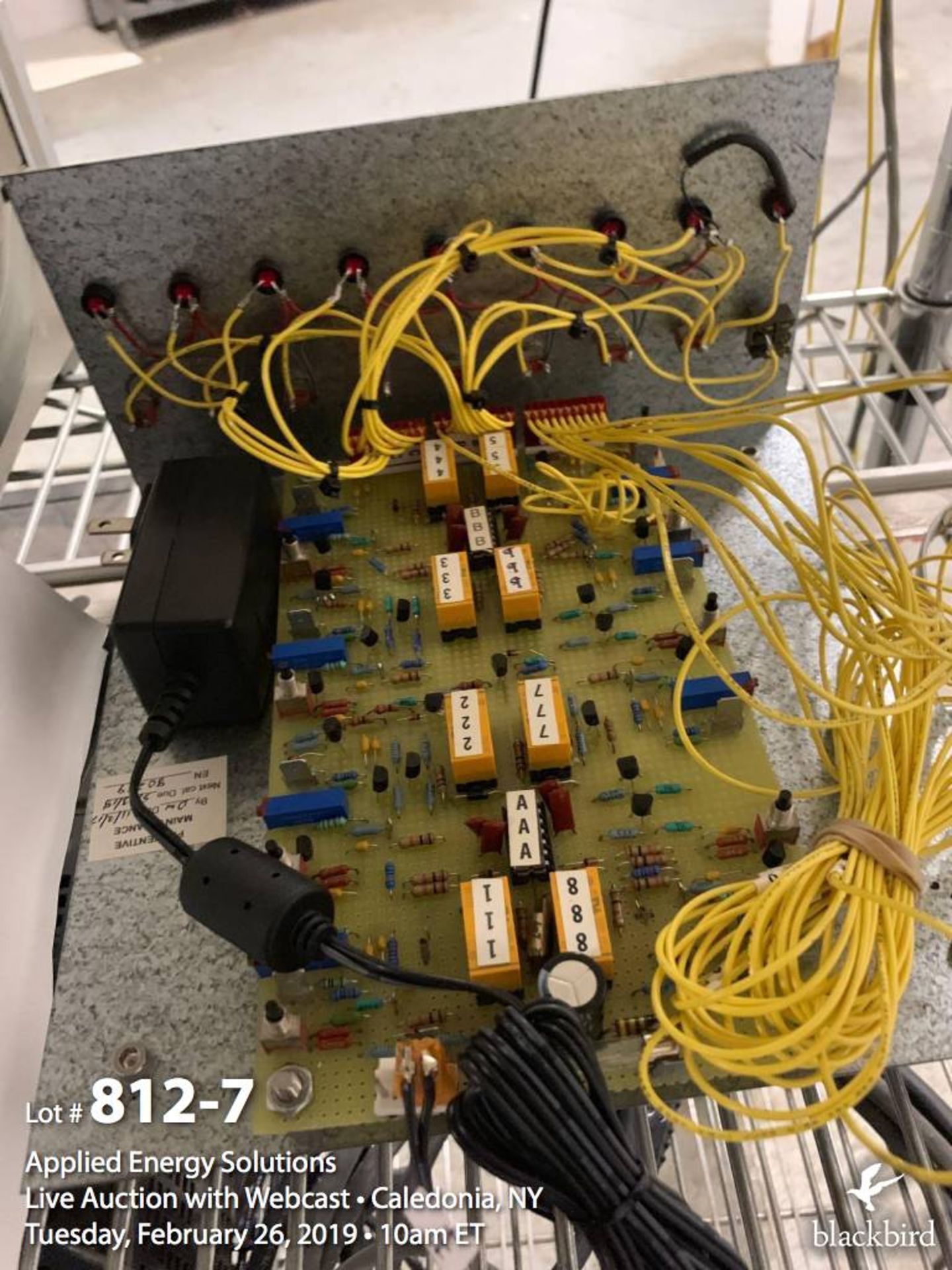 Metro Rack with Power Supply - Image 7 of 11