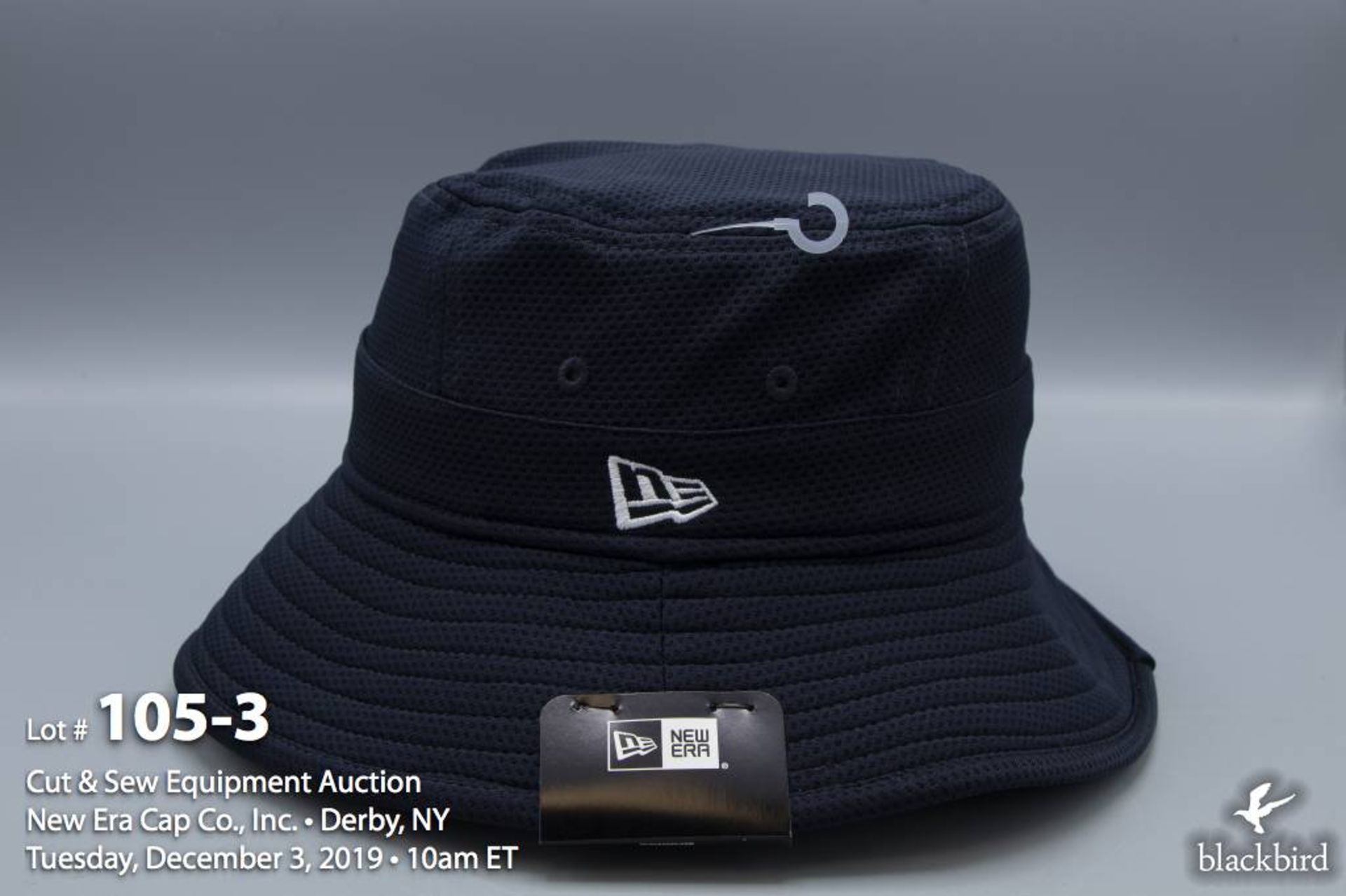 (72) New Era Stretch Bucket Hat Navy - Image 3 of 3