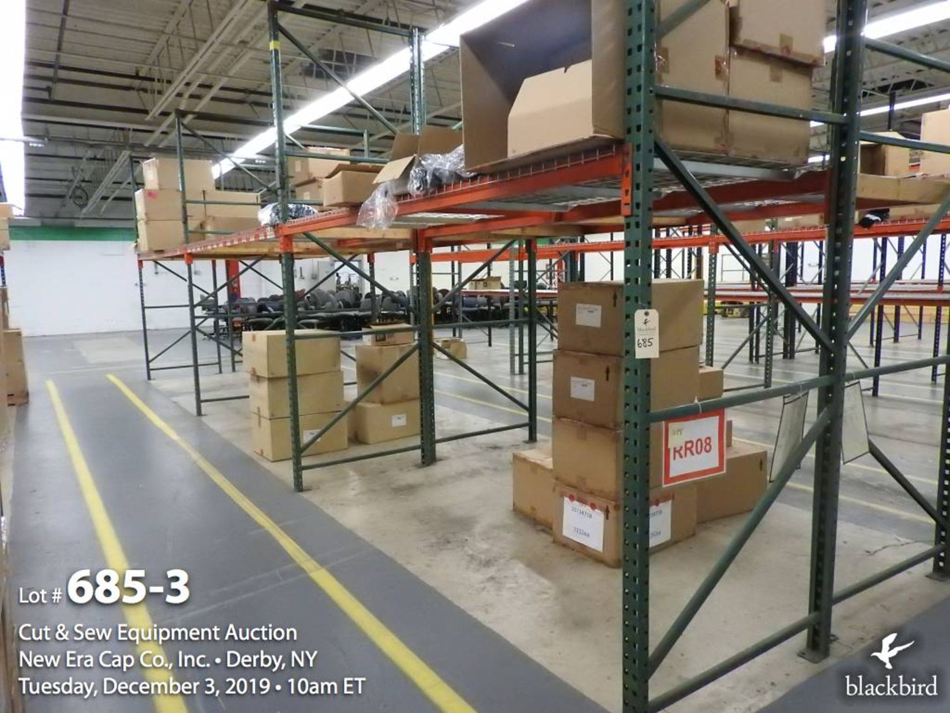 9 Sections pallet racking, 10' x 42" x 11' with wire shelves, bid per section - 9x the money - Image 3 of 3