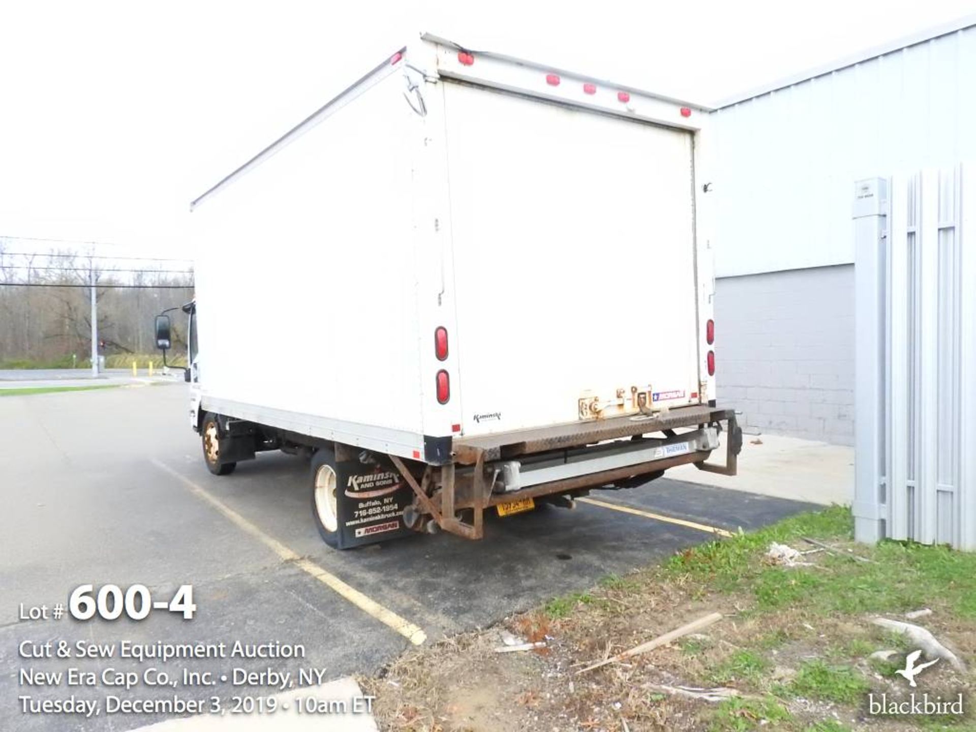 2008 Isuzu NPR 16-foot box truck - Image 4 of 12