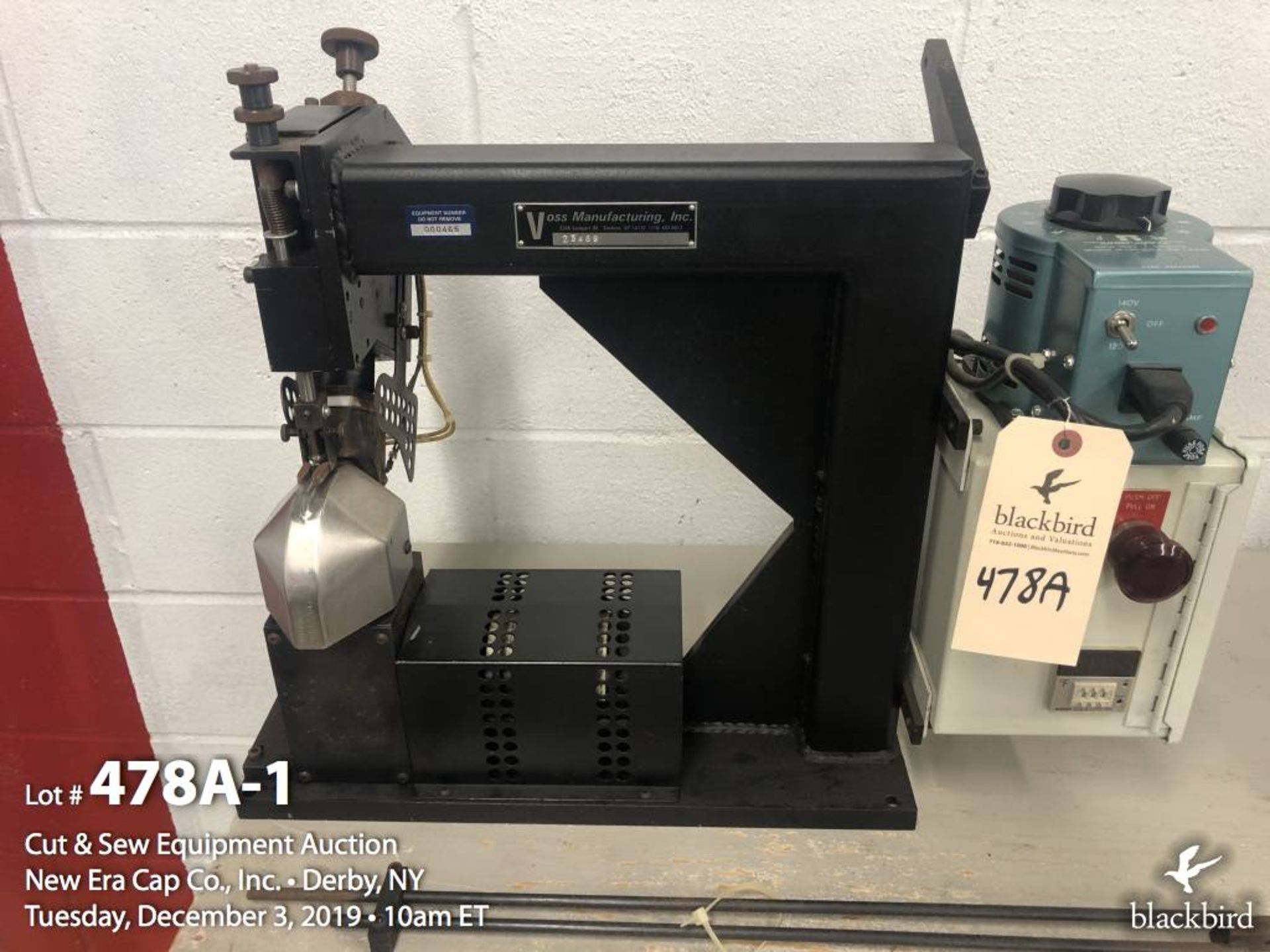 Voss Cap seamer press