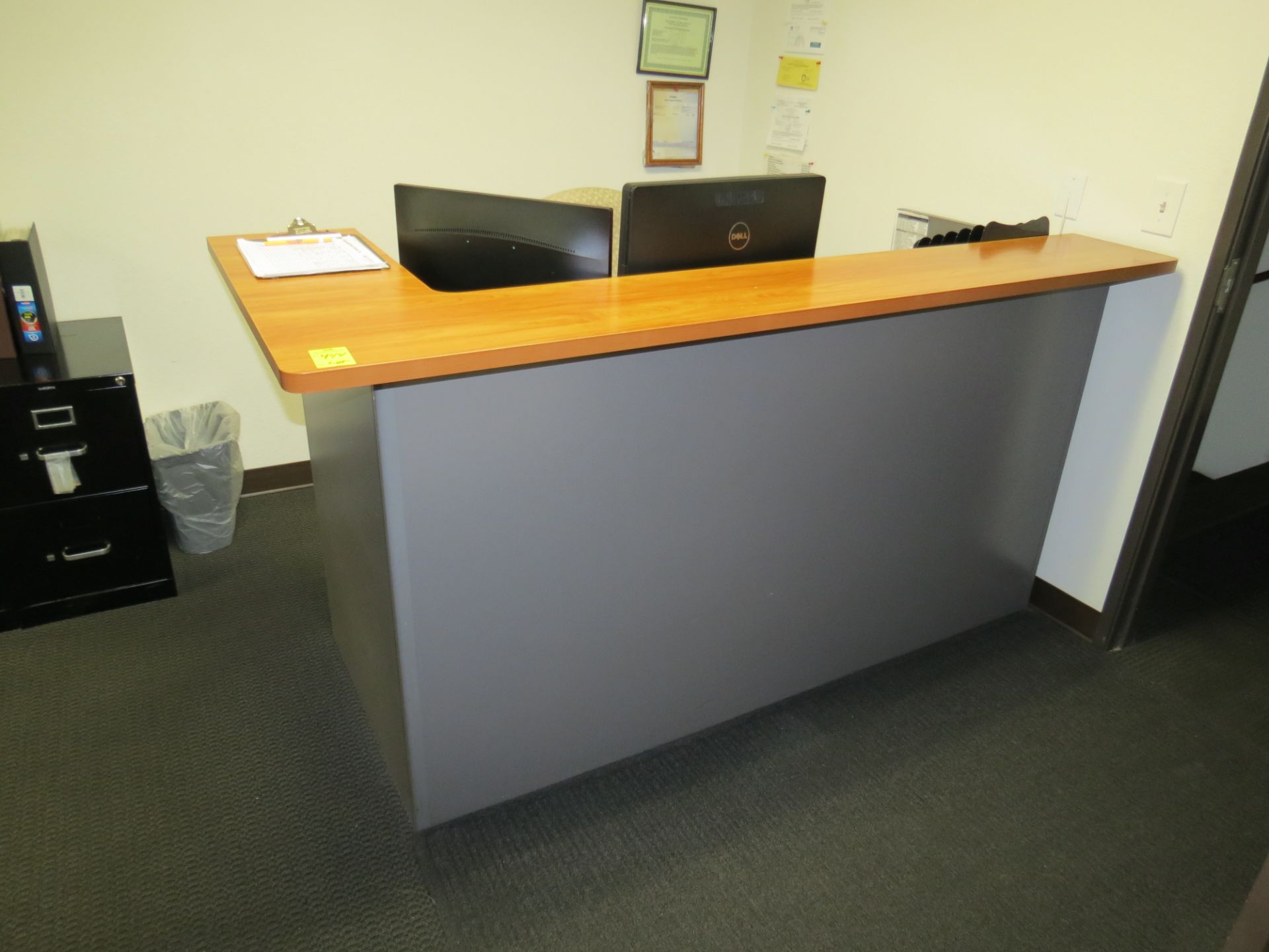 RECEPTIONIST DESK WITH CHAIR
