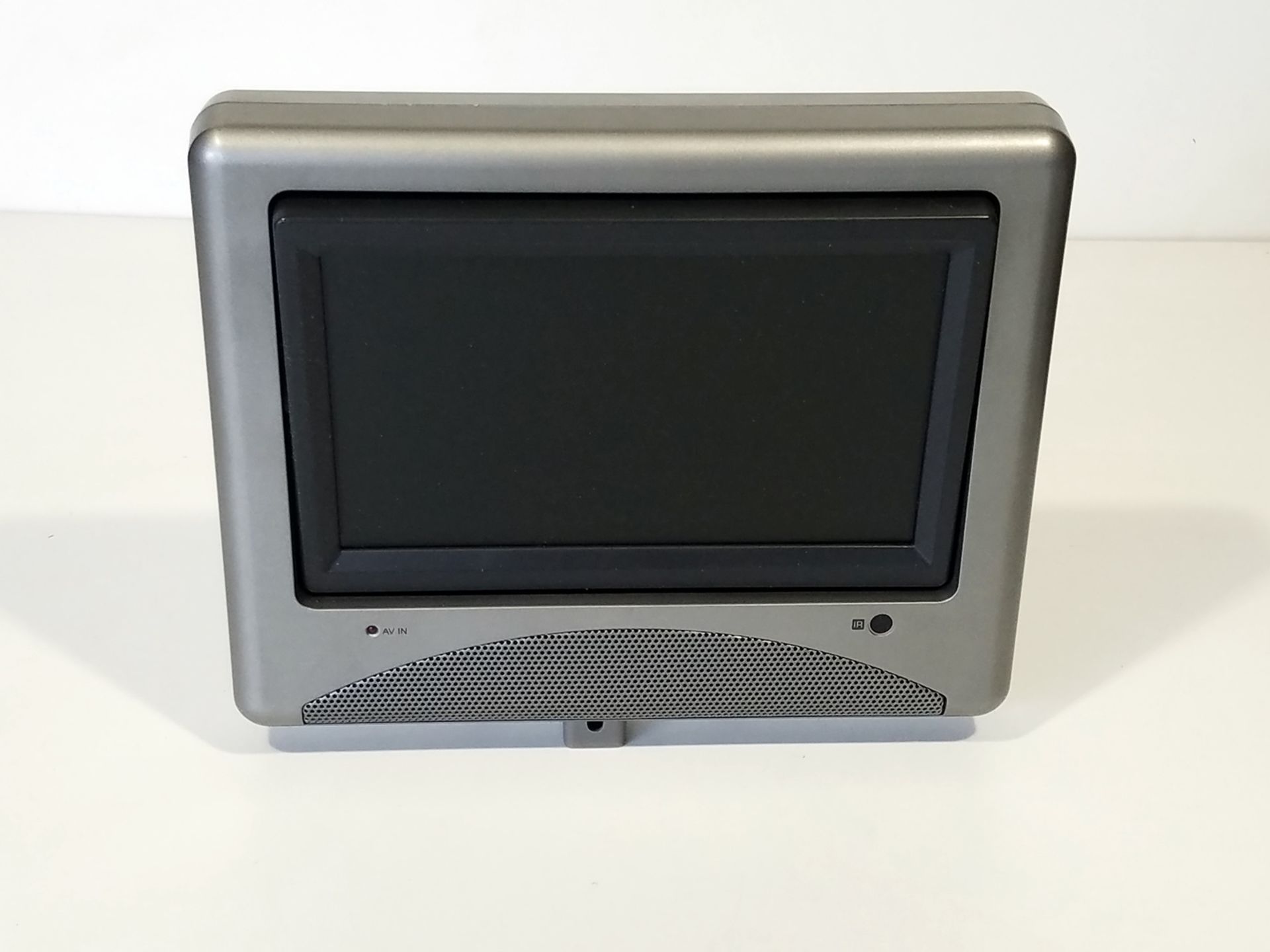 VENTURER COLOR LCD MONITOR - Image 2 of 6