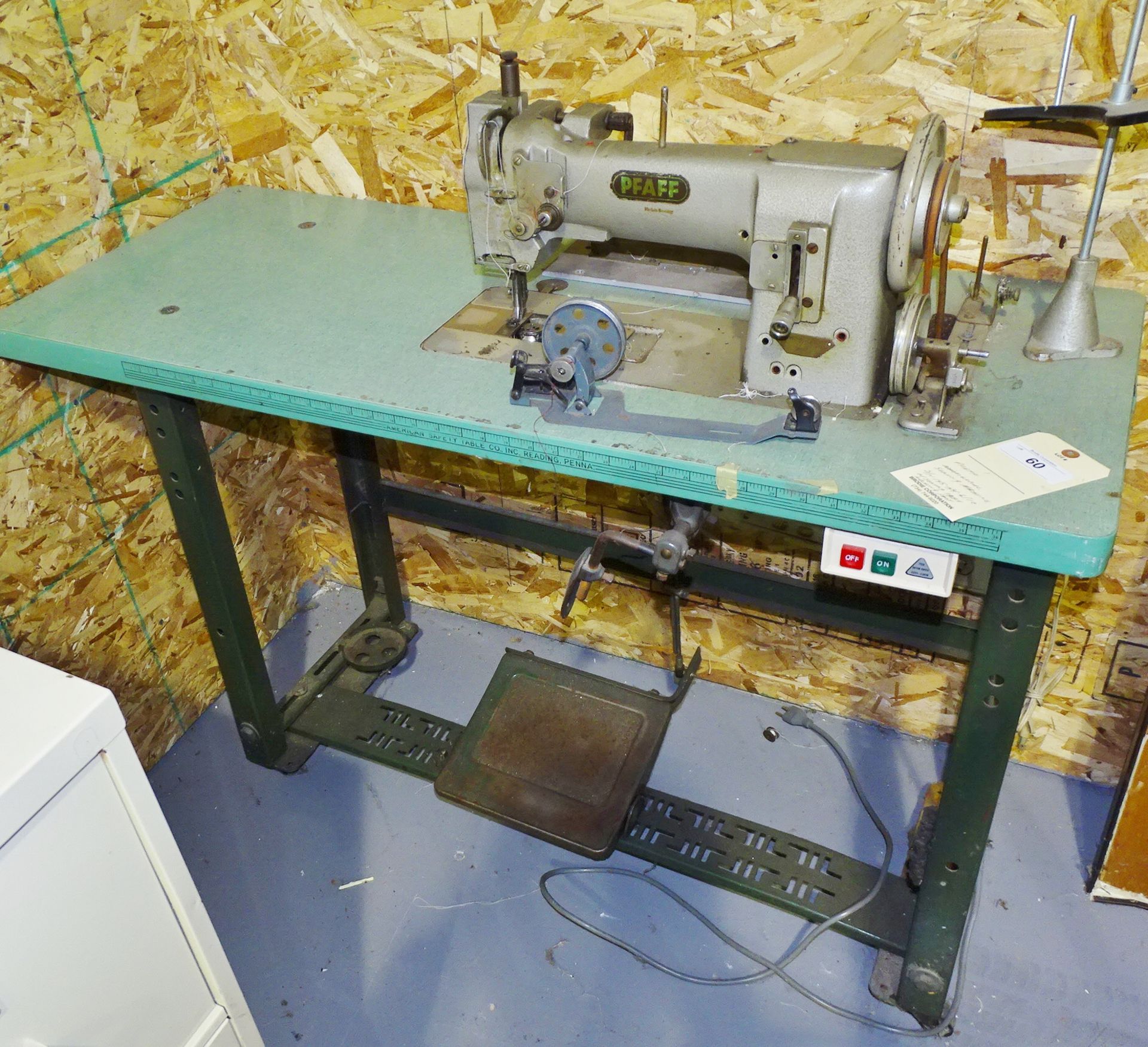 PFAFF Commercial Sewing Machine w/ Table & Foot - Image 2 of 2