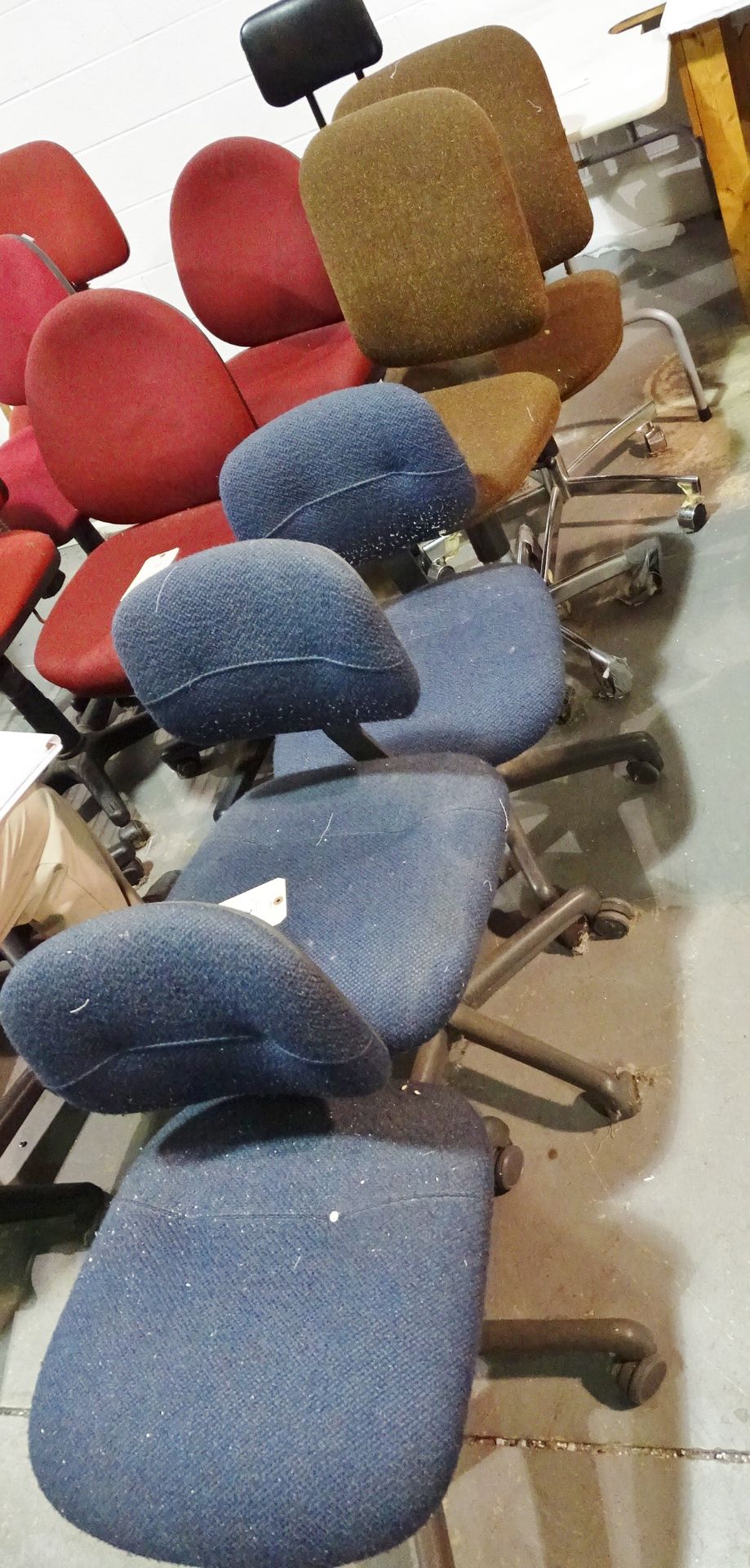 Upholstered Swivel Posture Chairs (5)