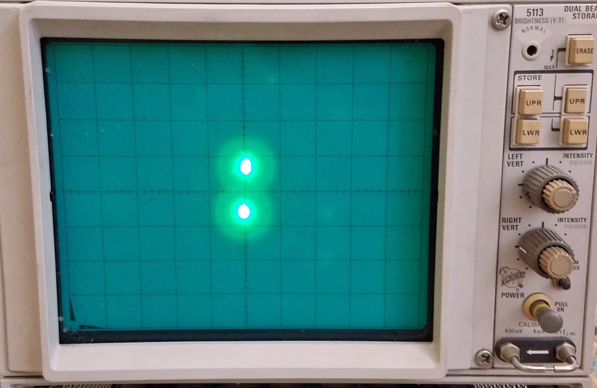 Tektronix 5113 Dual Beam Storage Oscilloscope - Image 3 of 5