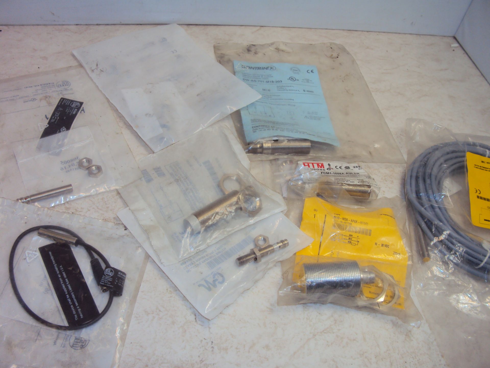 (9) Assorted Proximity Sensors IFM Turck Contrinex & Automation Direct - Image 7 of 7