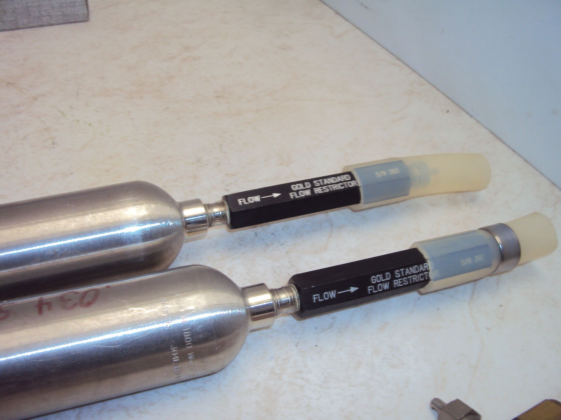 Calibrated Gas Leak Standards and Cylinders - Image 8 of 10