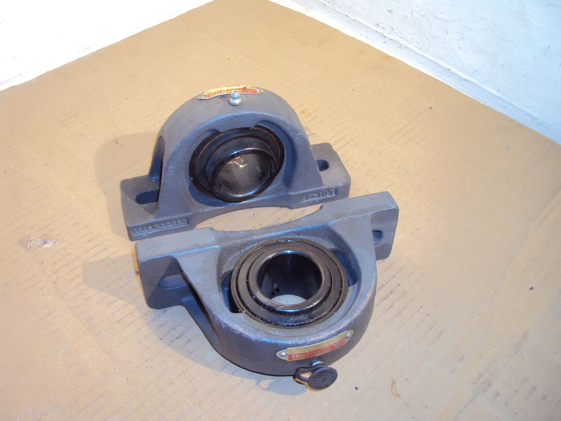 Pillow Block Bearings (2) Dodge VCS2 & (2) Sealmaster NP208 - Image 4 of 5