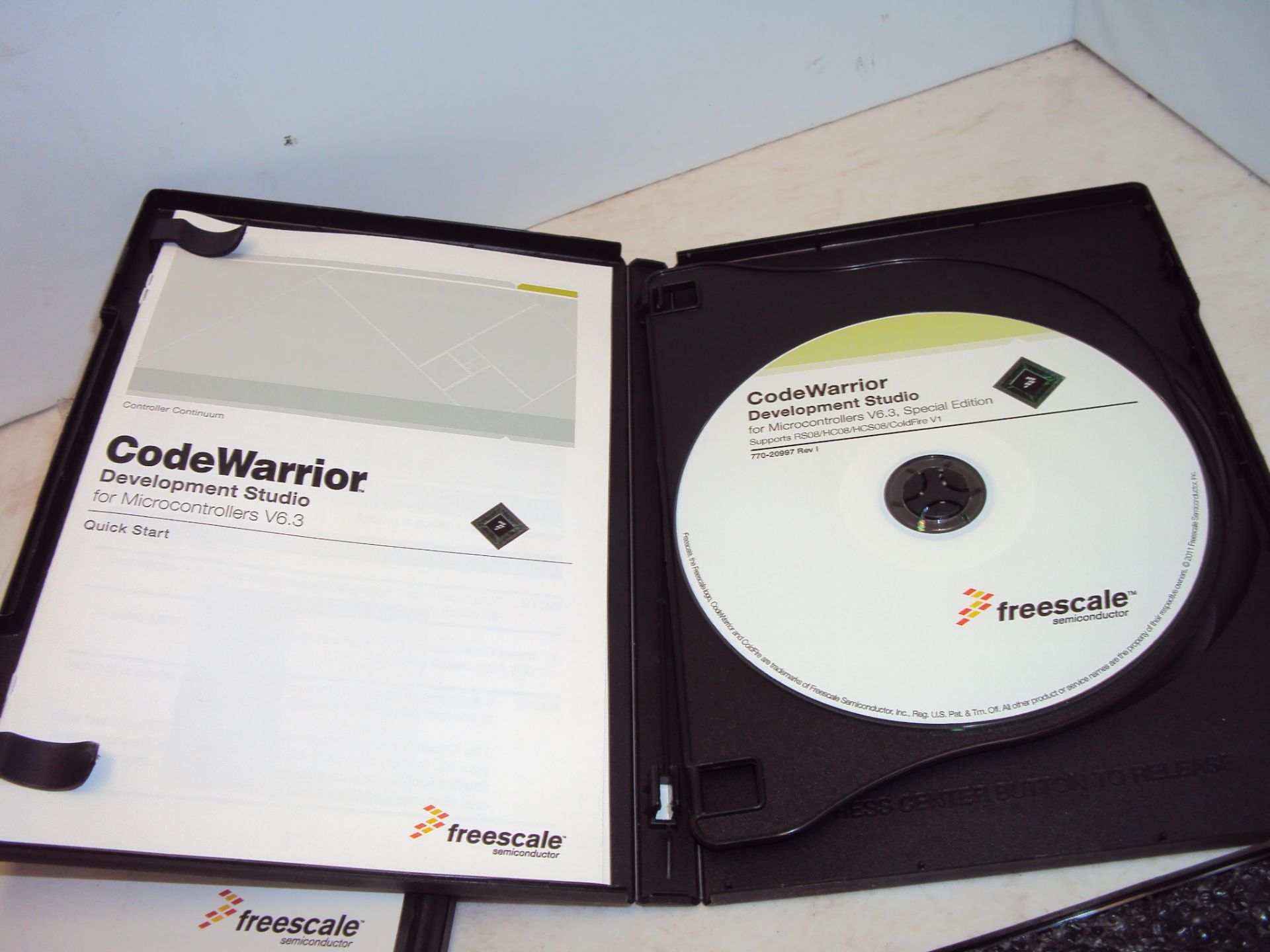 Freescale Code Warrior Devoloper Suite Software & Starter Kit PCB - Image 3 of 6