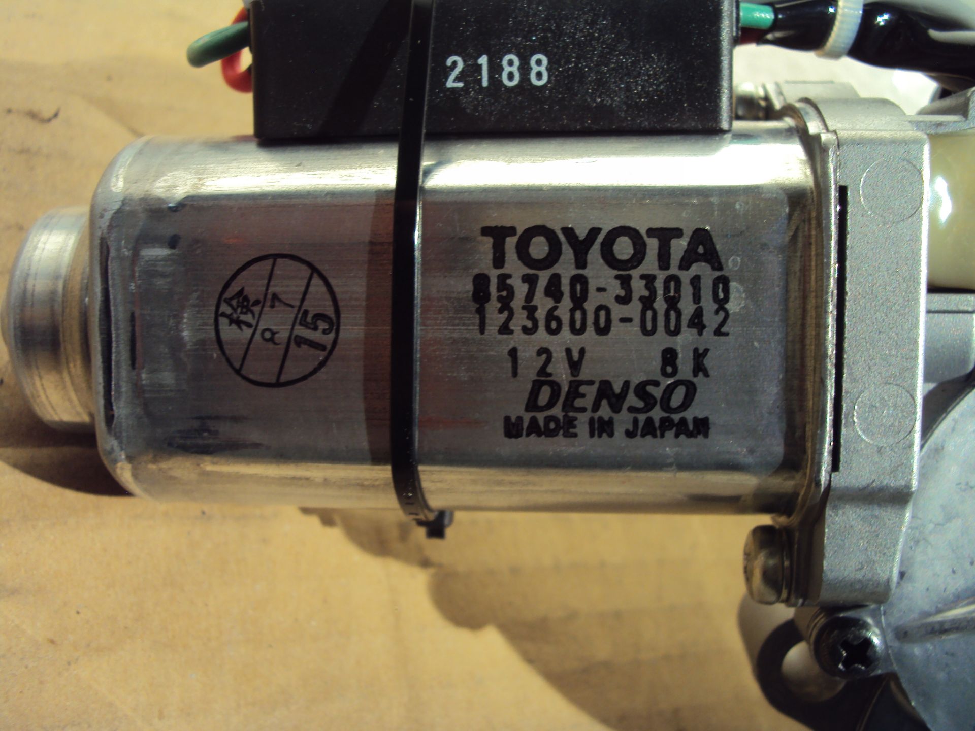 (10) Toyota Denso Gearmotors 85740-33010 - Image 4 of 4