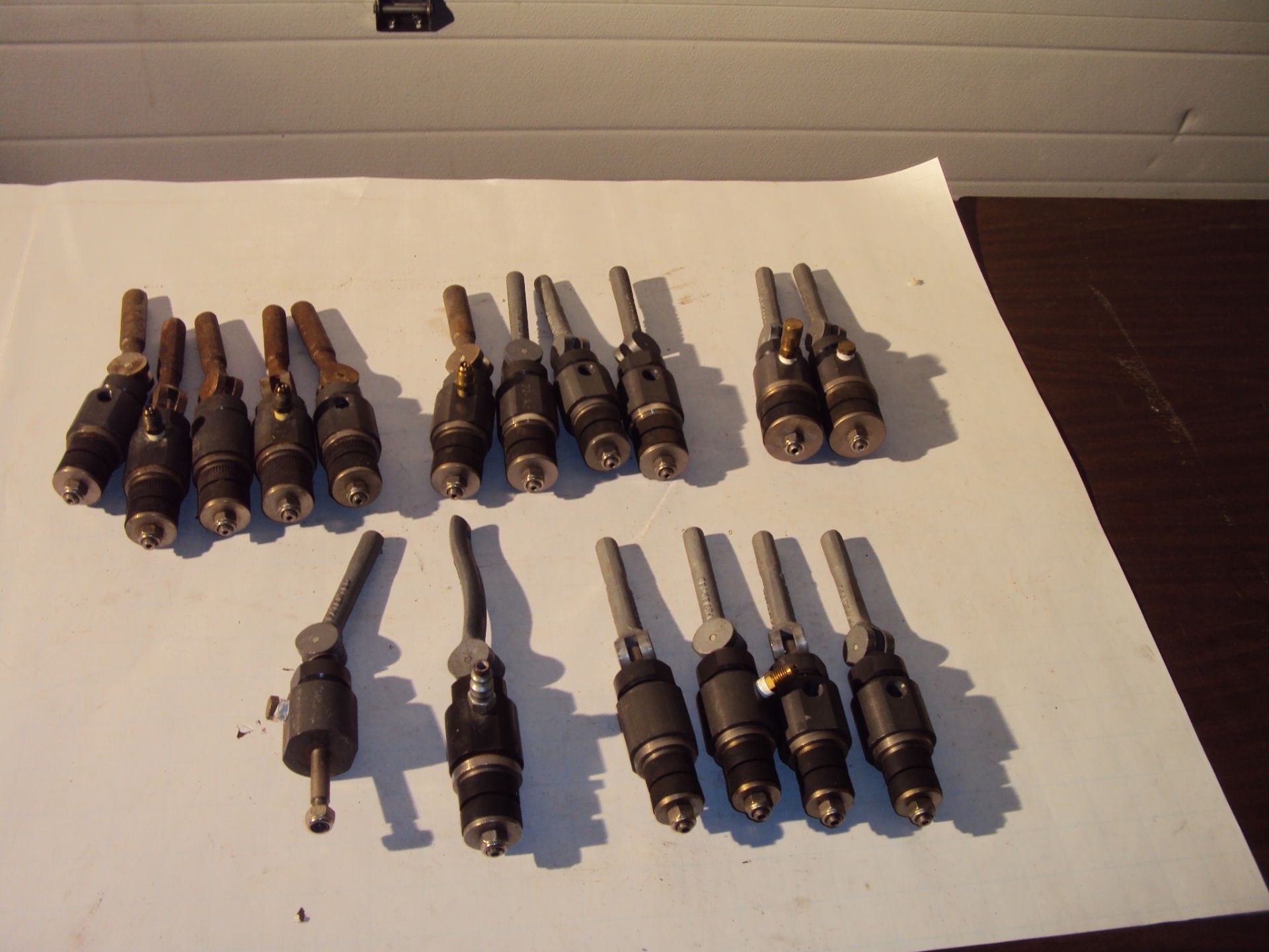 (17) Assorted Toggle Arm w/ Quick Exhaust Radiator Plugs