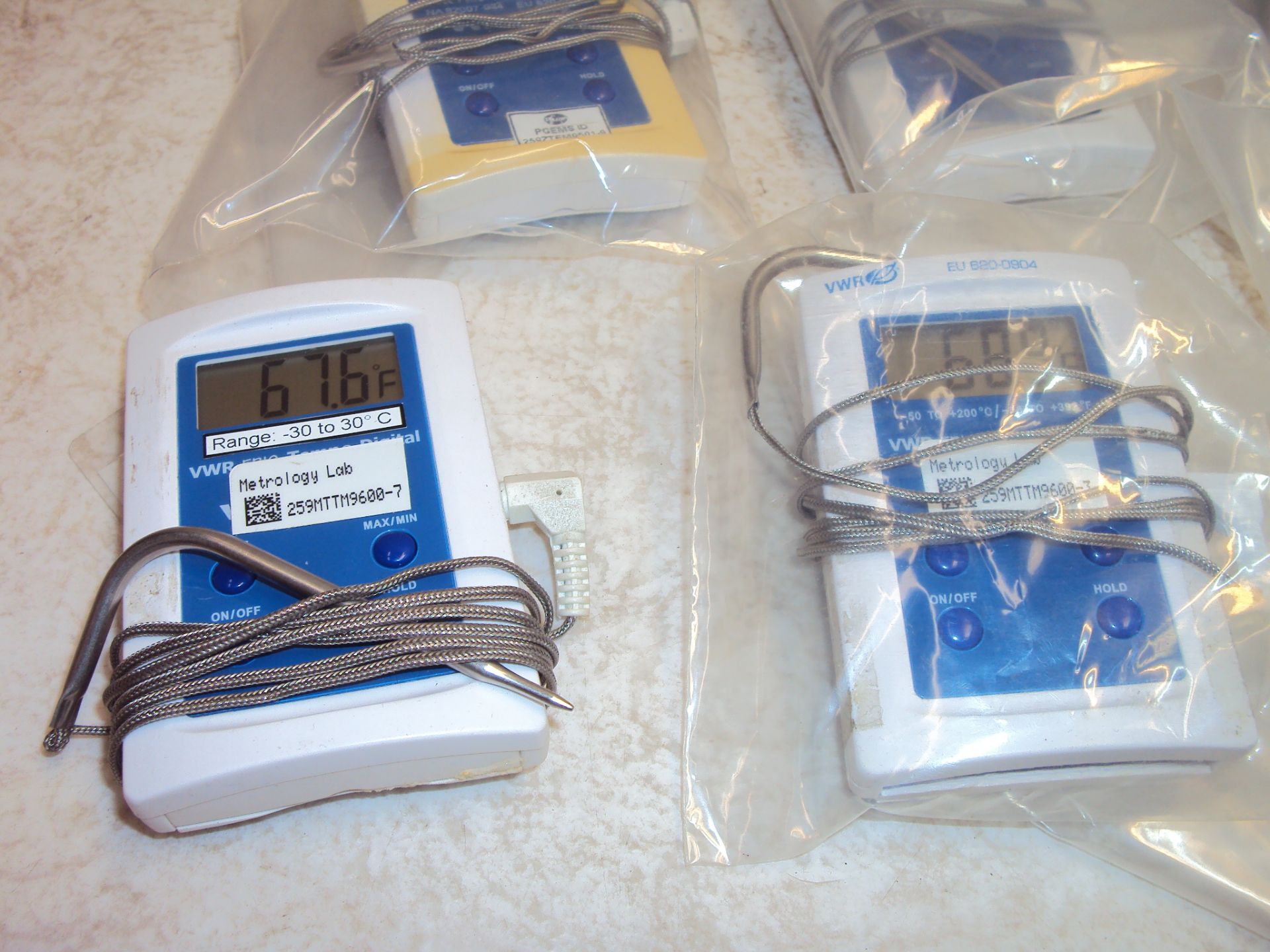 (12) VWR Frio-Temp 82007-984 Temperature Gages w/ Thermocouple - Image 2 of 3