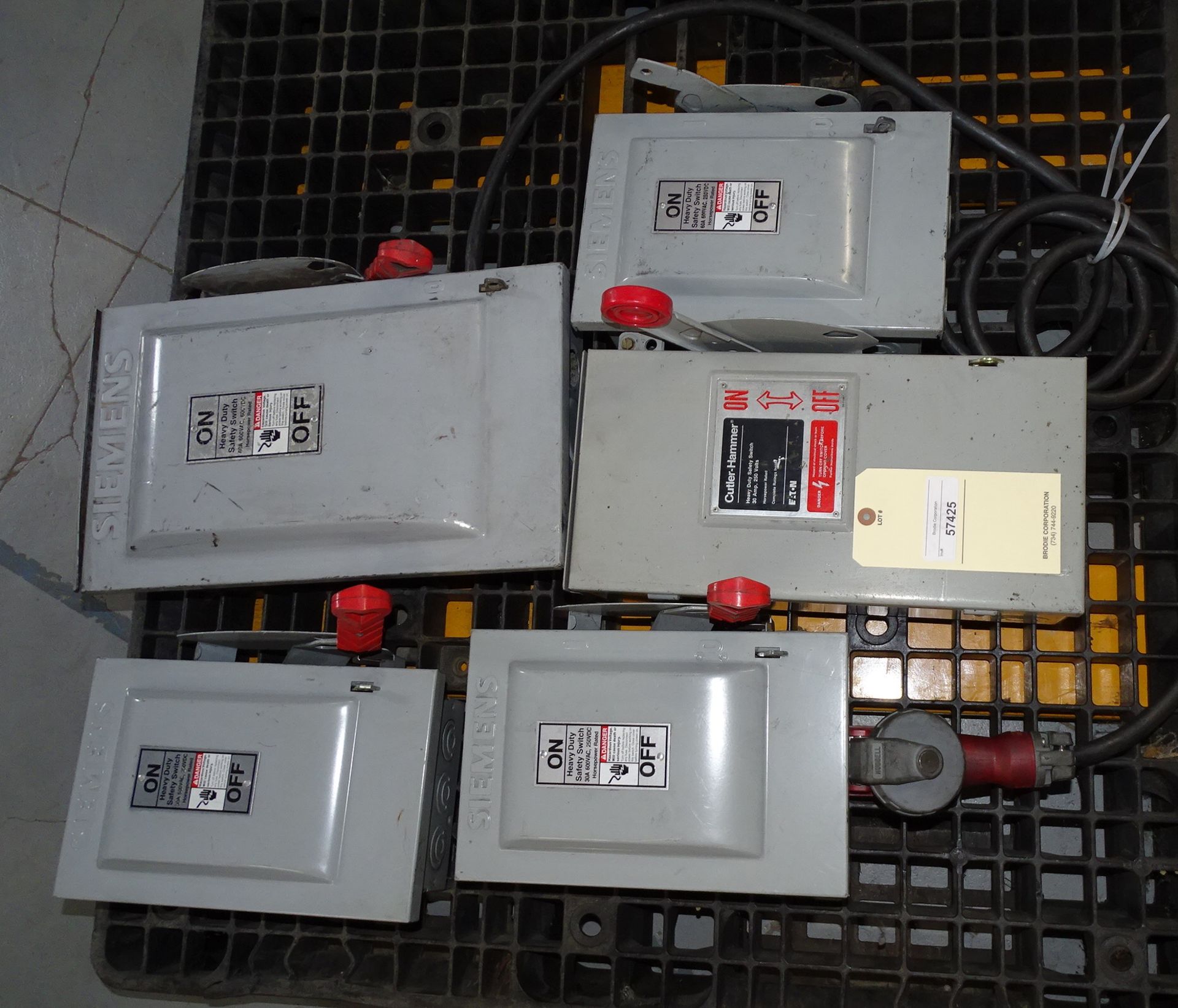 Asst'd Breaker Switch Boxes Siemens/ Cutler Hammer - Image 3 of 4