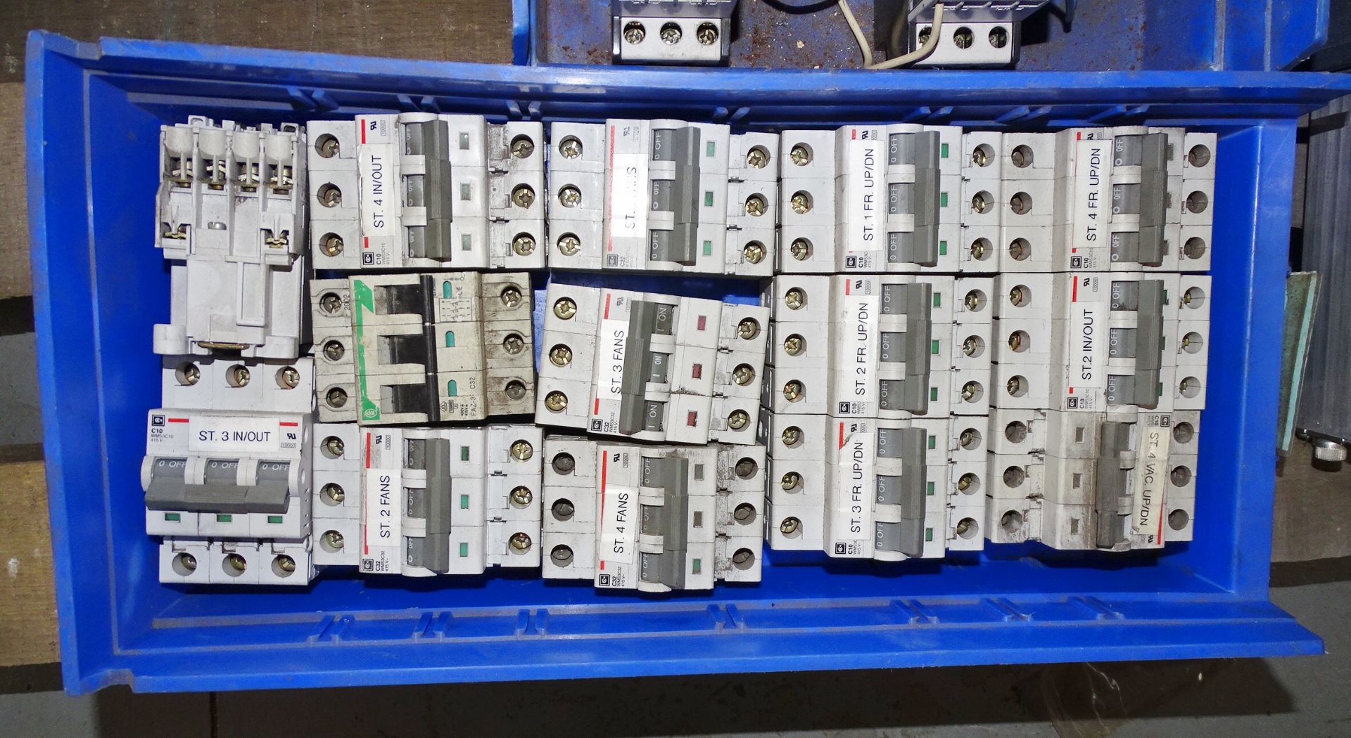 14 Automation Direct GH15BN Relays