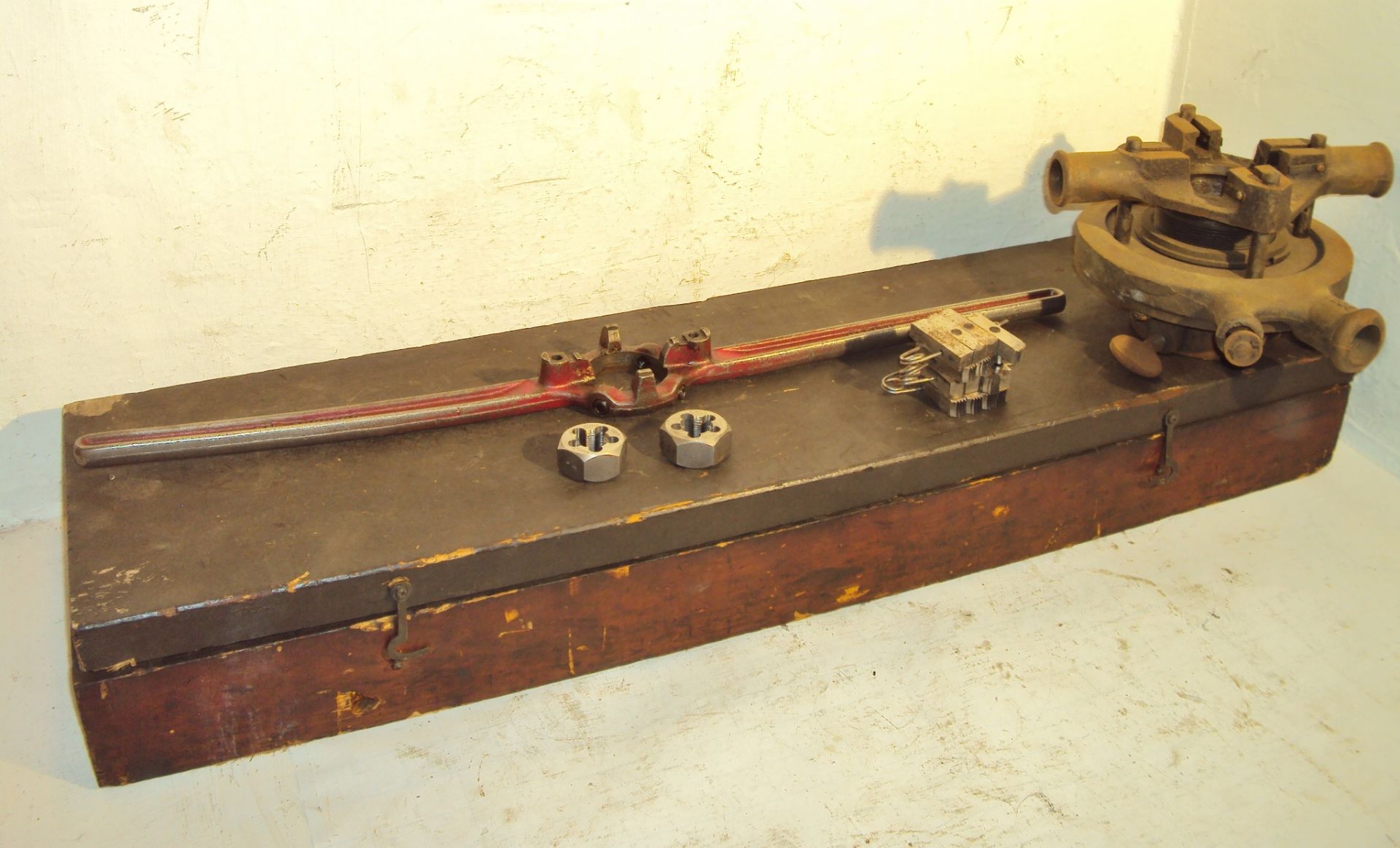 Assorted Pipe Threading Tools, Teeth & Handles - Image 7 of 7