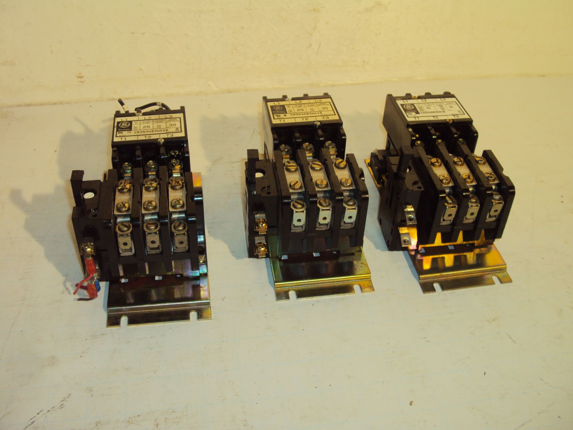 (3) General Electric CR354ABBAA1B Motor Starter Magnetic Contactors - Image 2 of 4