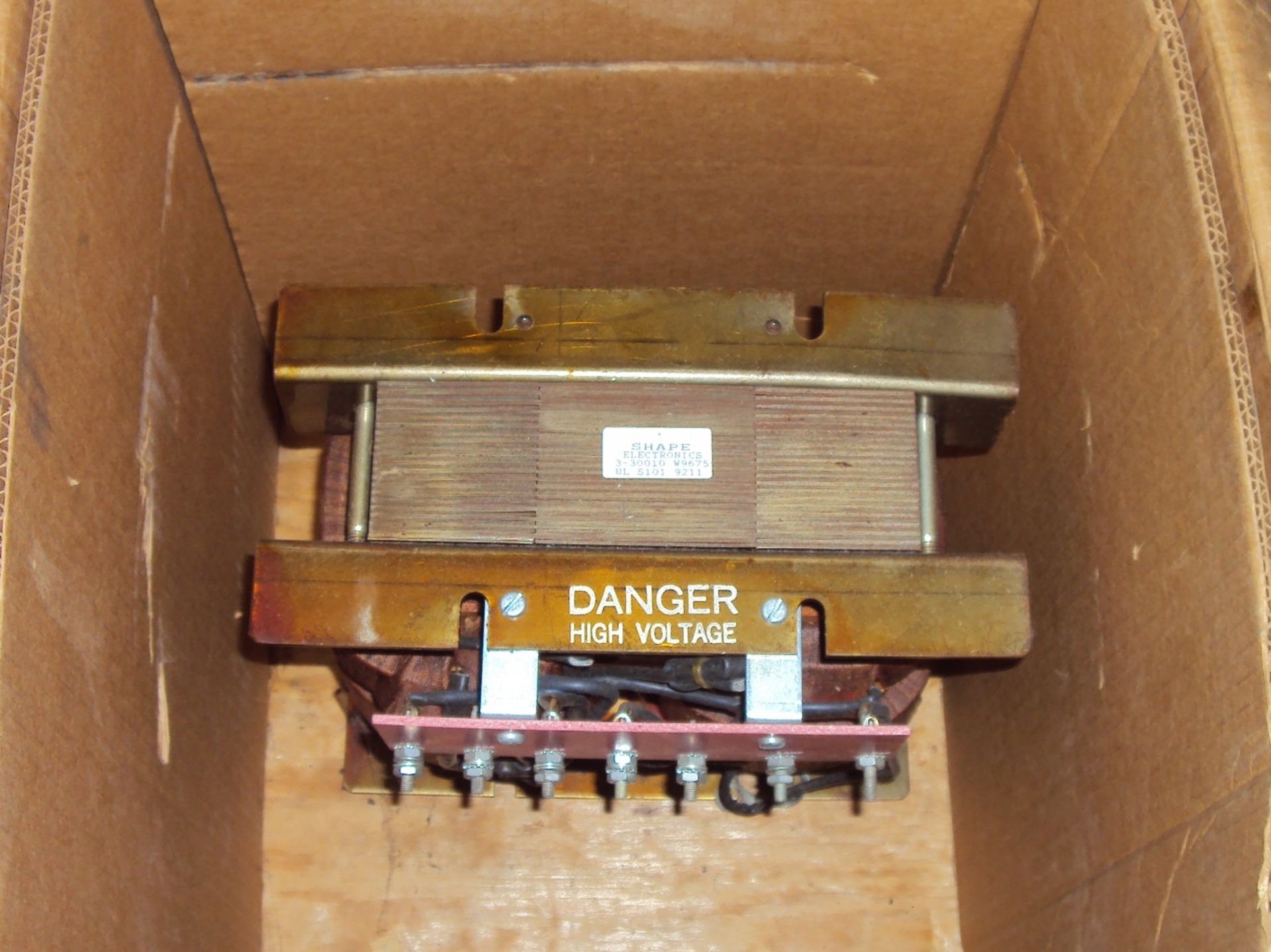 Shape 3-30010-W9675 Transformer