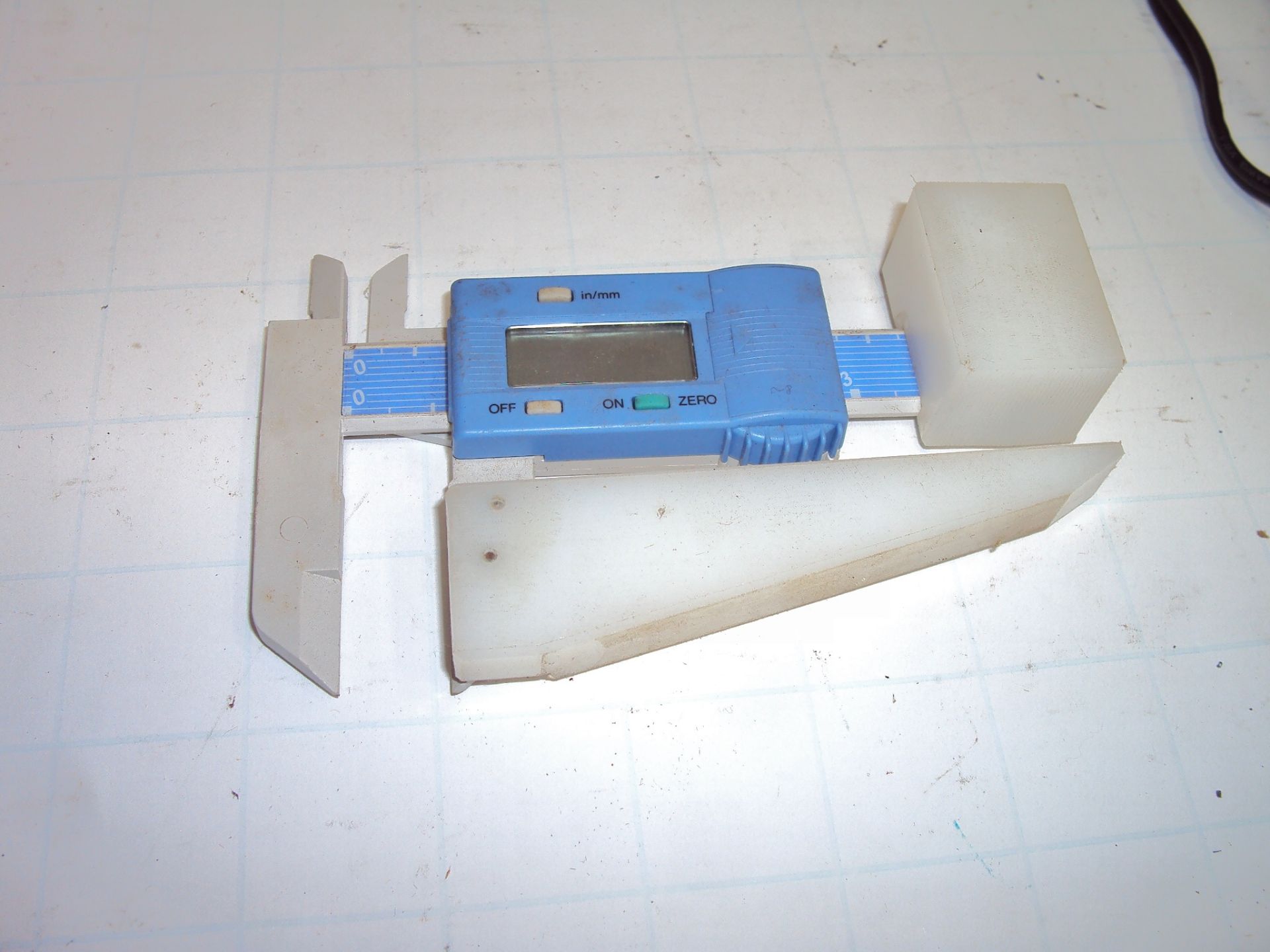 Micro M2001 1" Electronic Micrometer & Unk Digital Caliper - Image 4 of 5