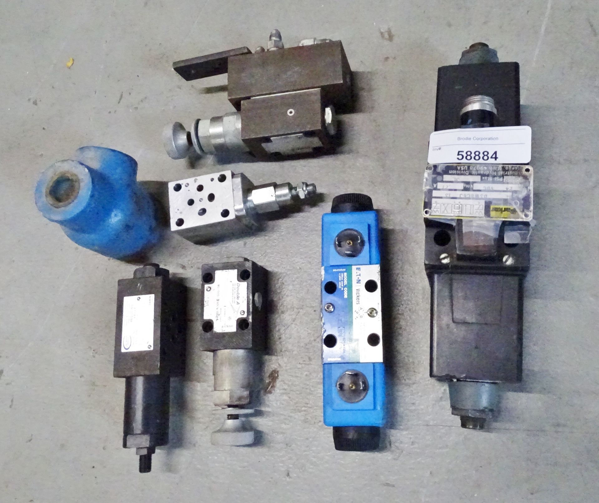 Assorted Hydraulic Pumps & Valves