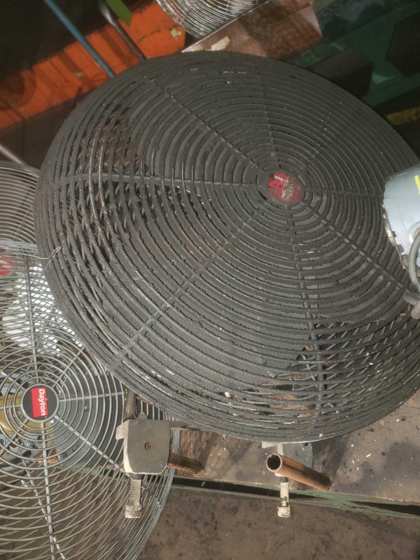 Four 24 inch Dayton Wall Mount Shop Fans - Image 4 of 8