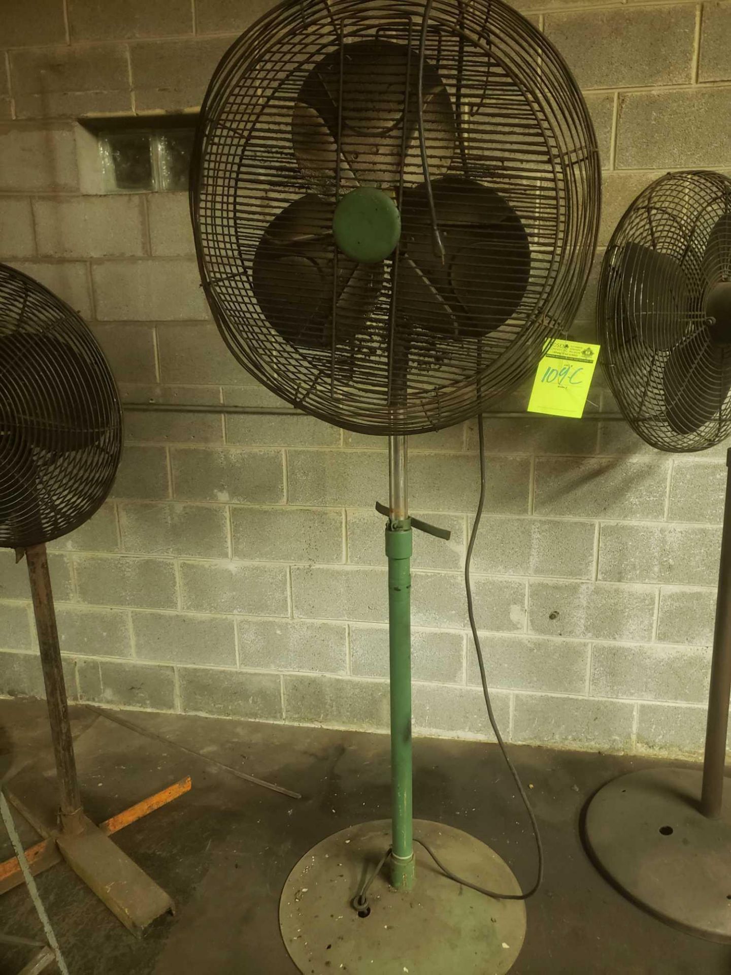 Industrial 30 inch Shop Fan