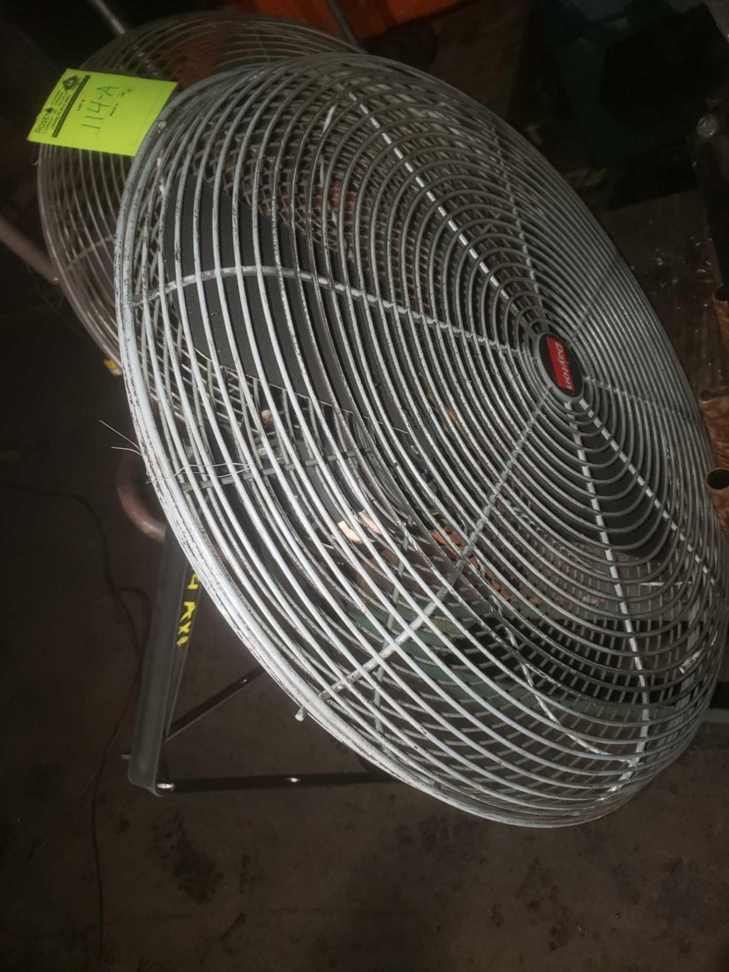 Four 24 inch Dayton Wall Mount Shop Fans - Image 3 of 8