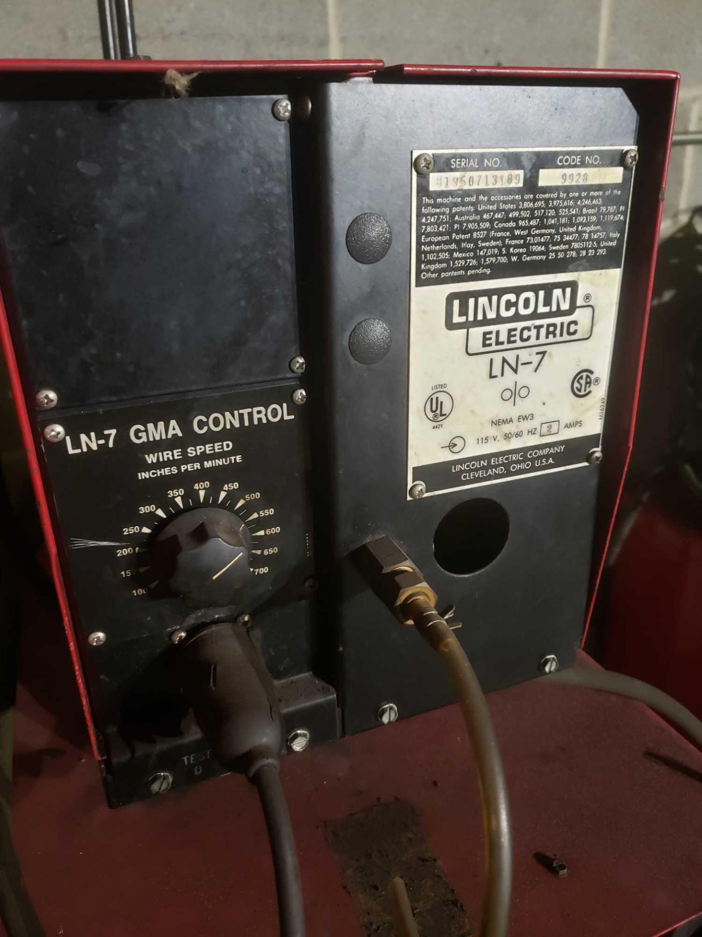 Lincoln Electric LN-7 Wire Feed Welder Idealarc CV-300 - Image 2 of 3