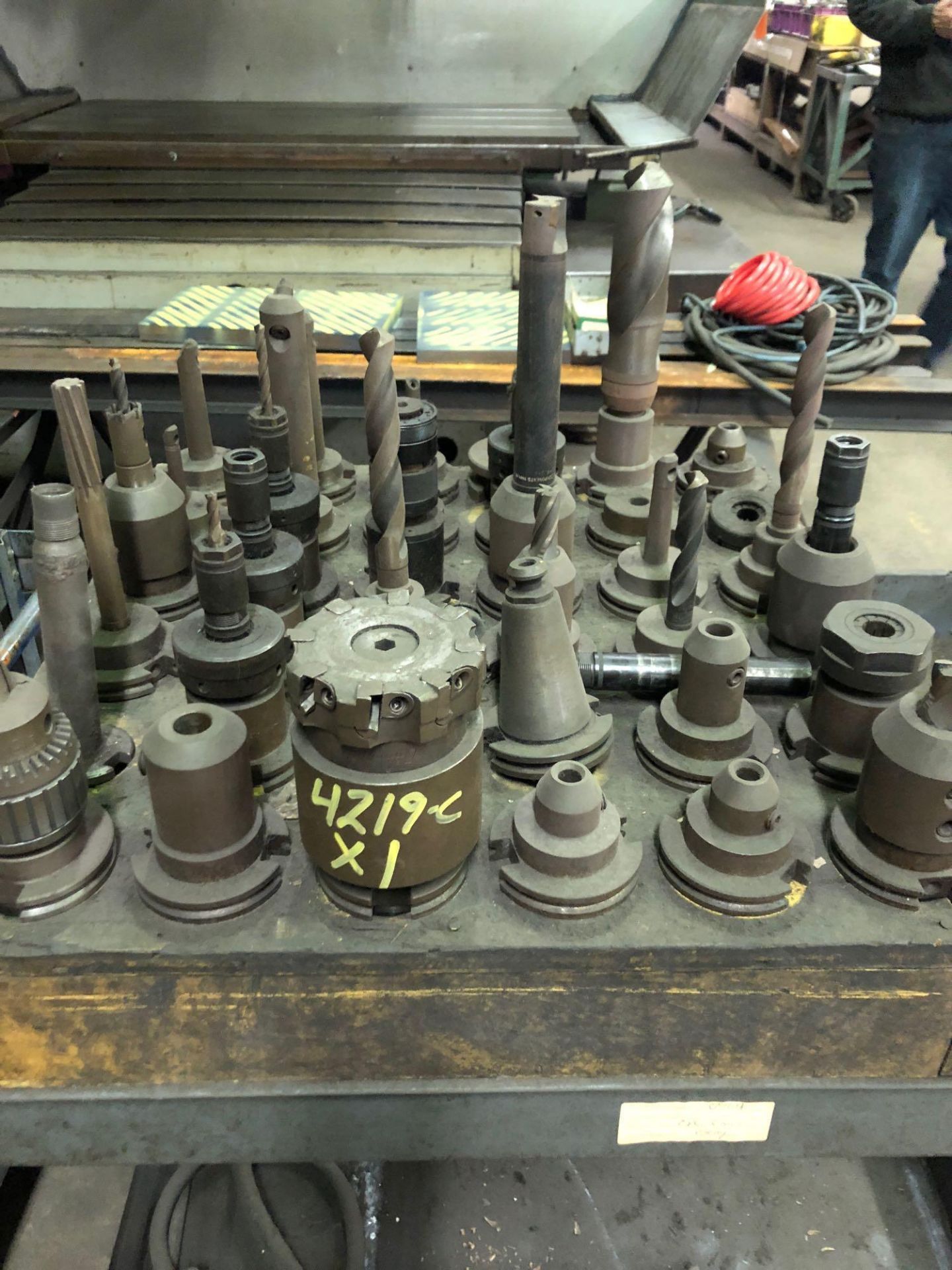 1 lot of assorted Cat Tooling - Image 2 of 2